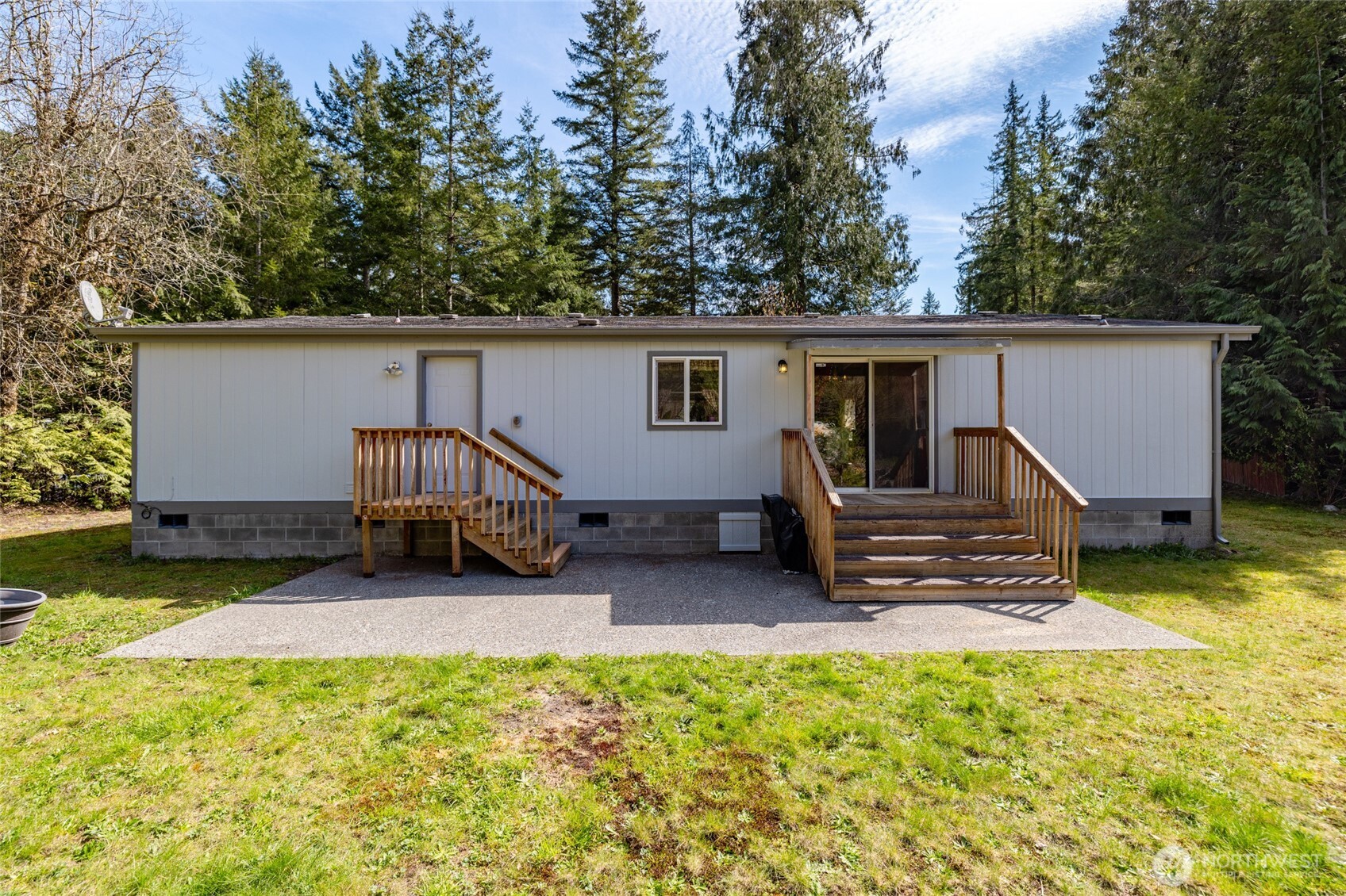 42041 Cedar Street , Concrete, WA 98237