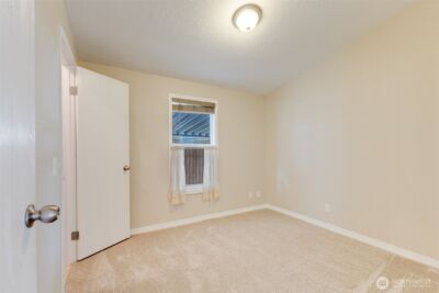 10420 197th Street E, Graham, WA 98338 - Photo 15