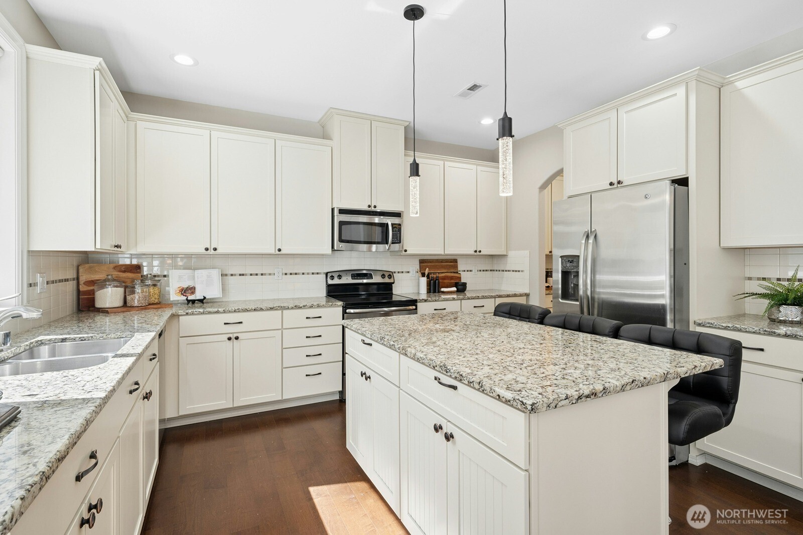 24322 229th Court SE, Maple Valley, WA 98038-6931