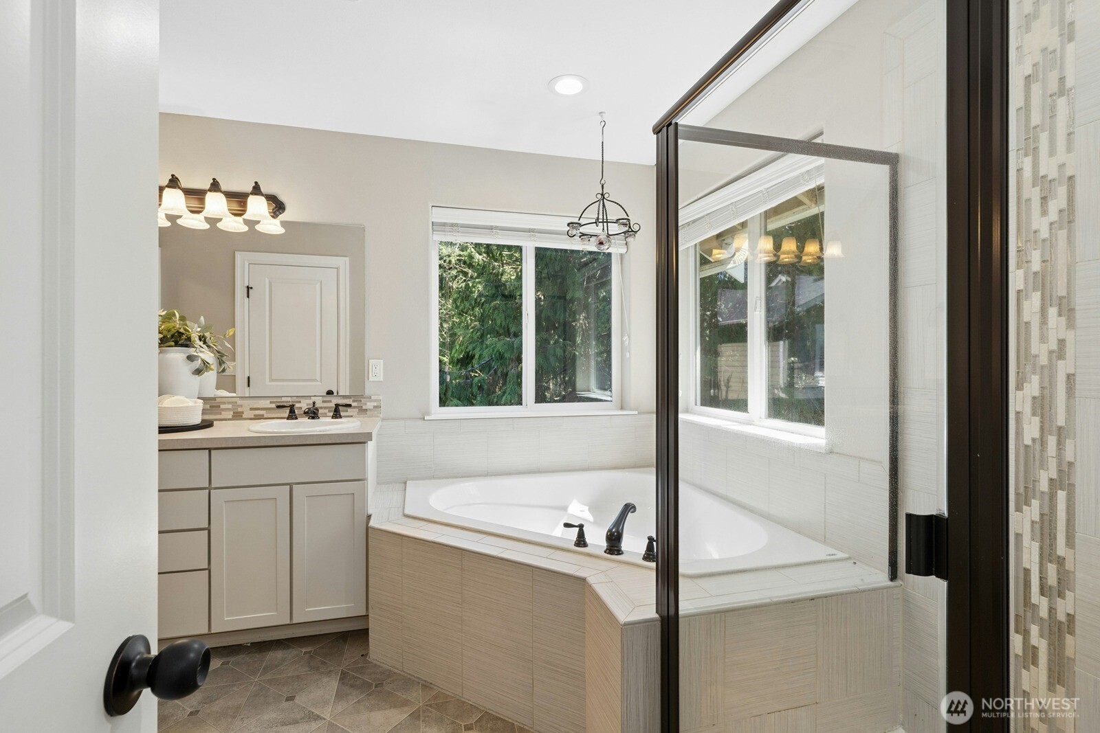 24322 229th Court SE, Maple Valley, WA 98038-6931