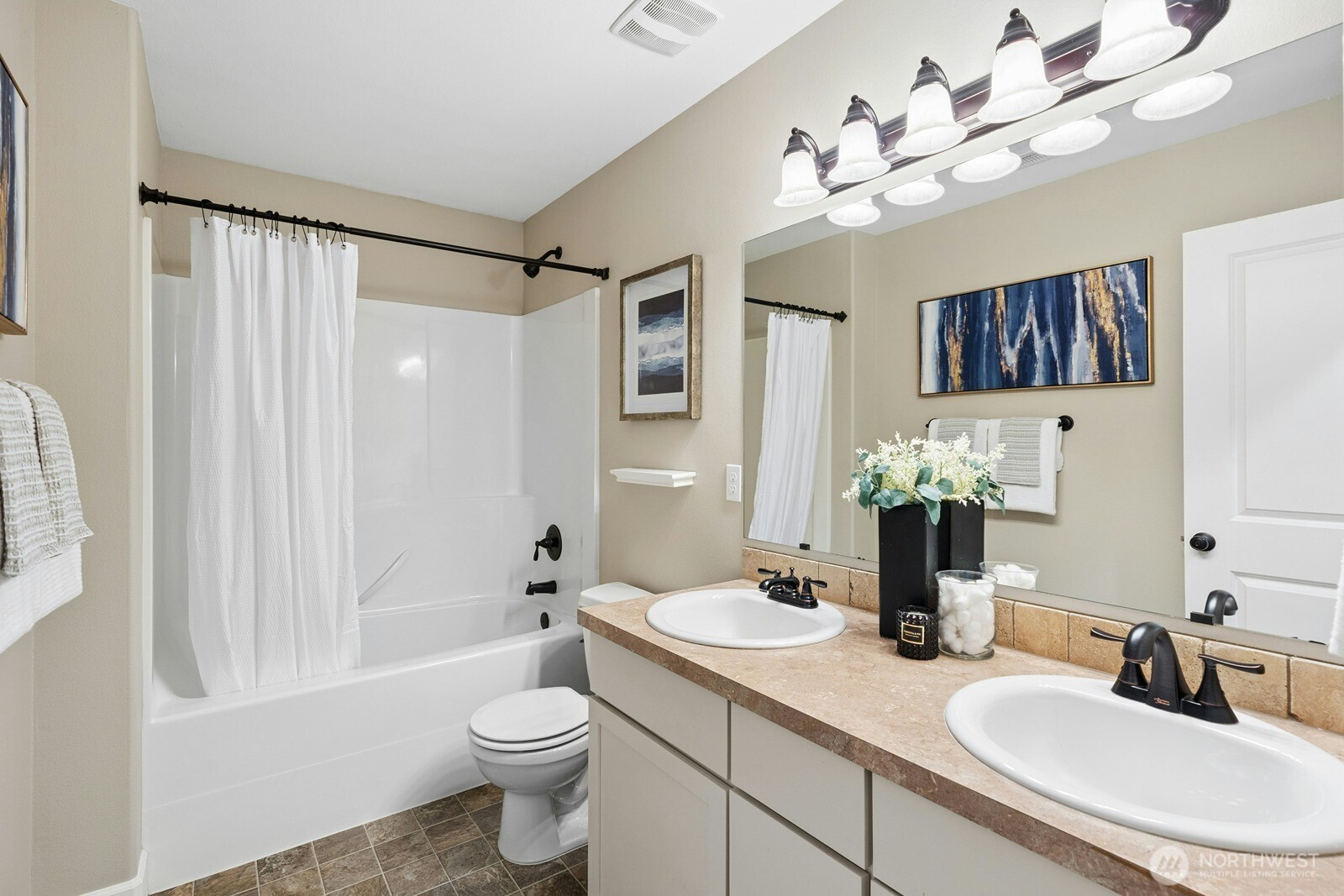 24322 229th Court SE, Maple Valley, WA 98038-6931
