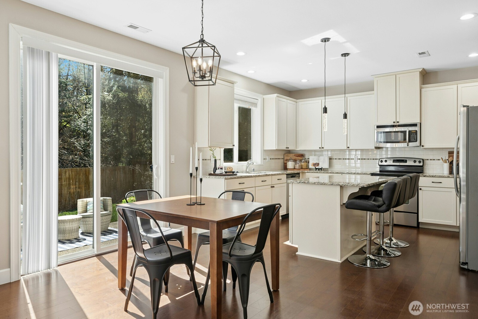 24322 229th Court SE, Maple Valley, WA 98038-6931