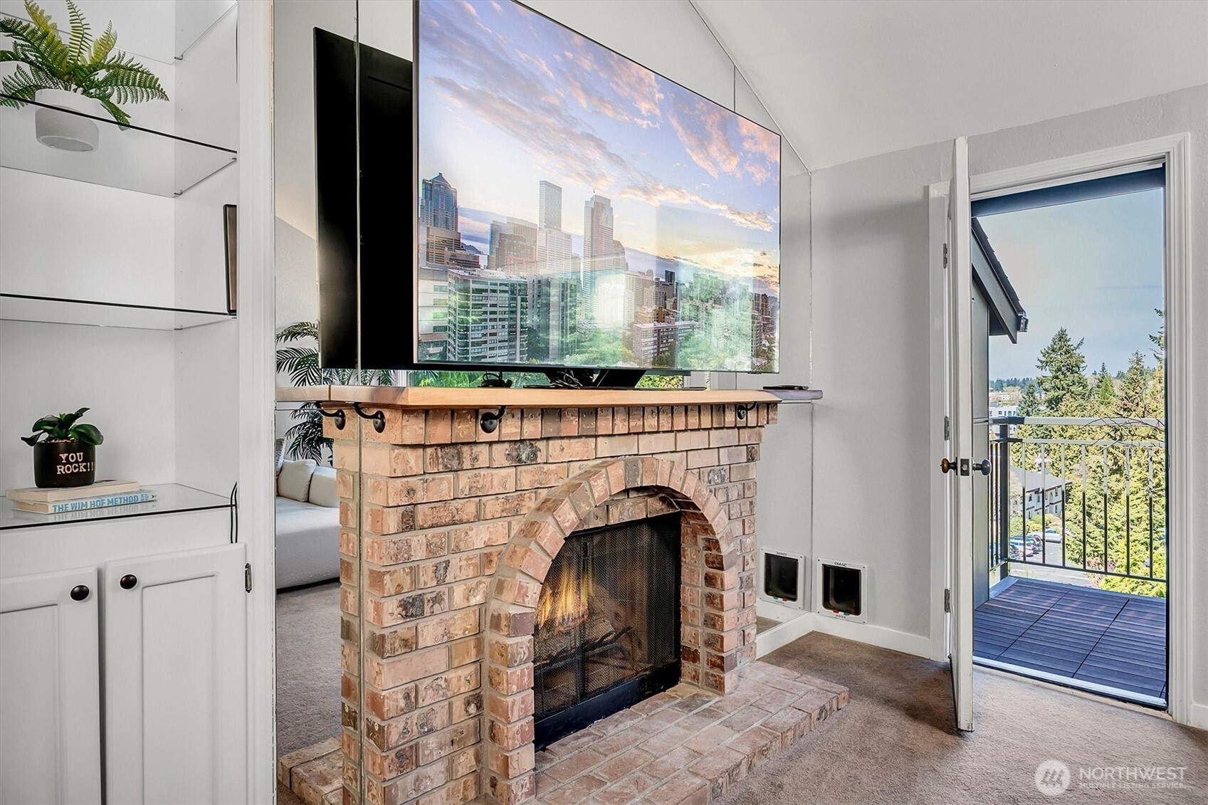 12707 NE 116th Street #A-304, Kirkland, WA 98034