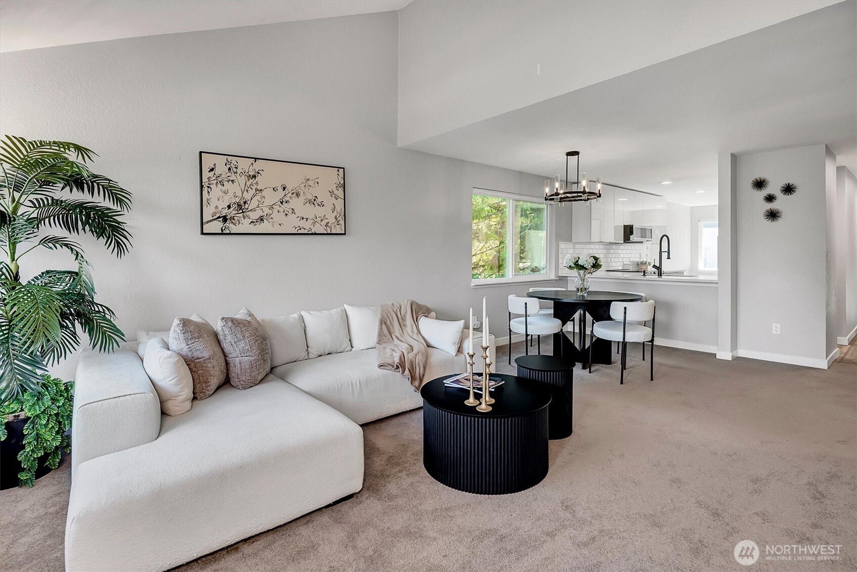 12707 NE 116th Street #A-304, Kirkland, WA 98034