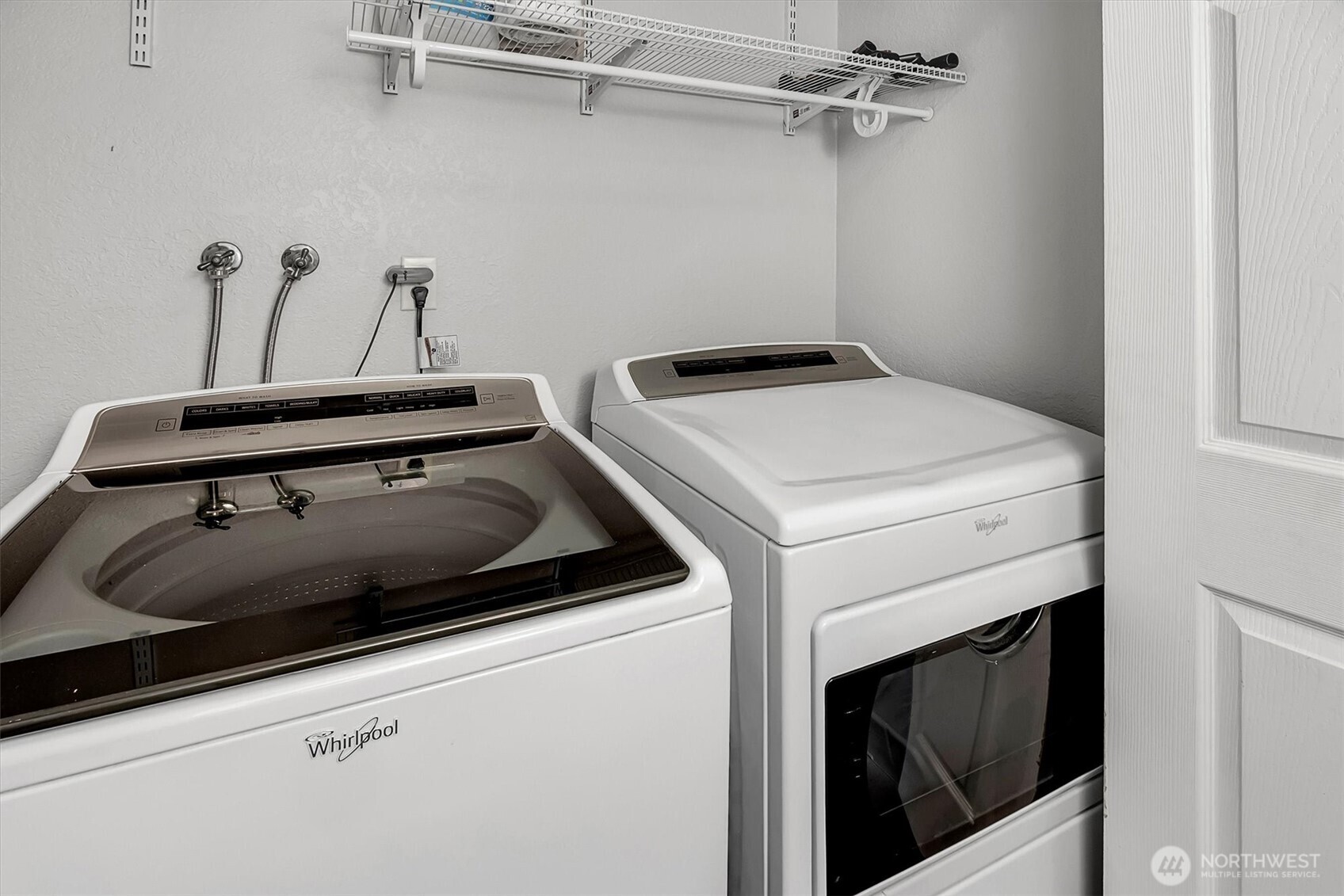12707 NE 116th Street #A-304, Kirkland, WA 98034
