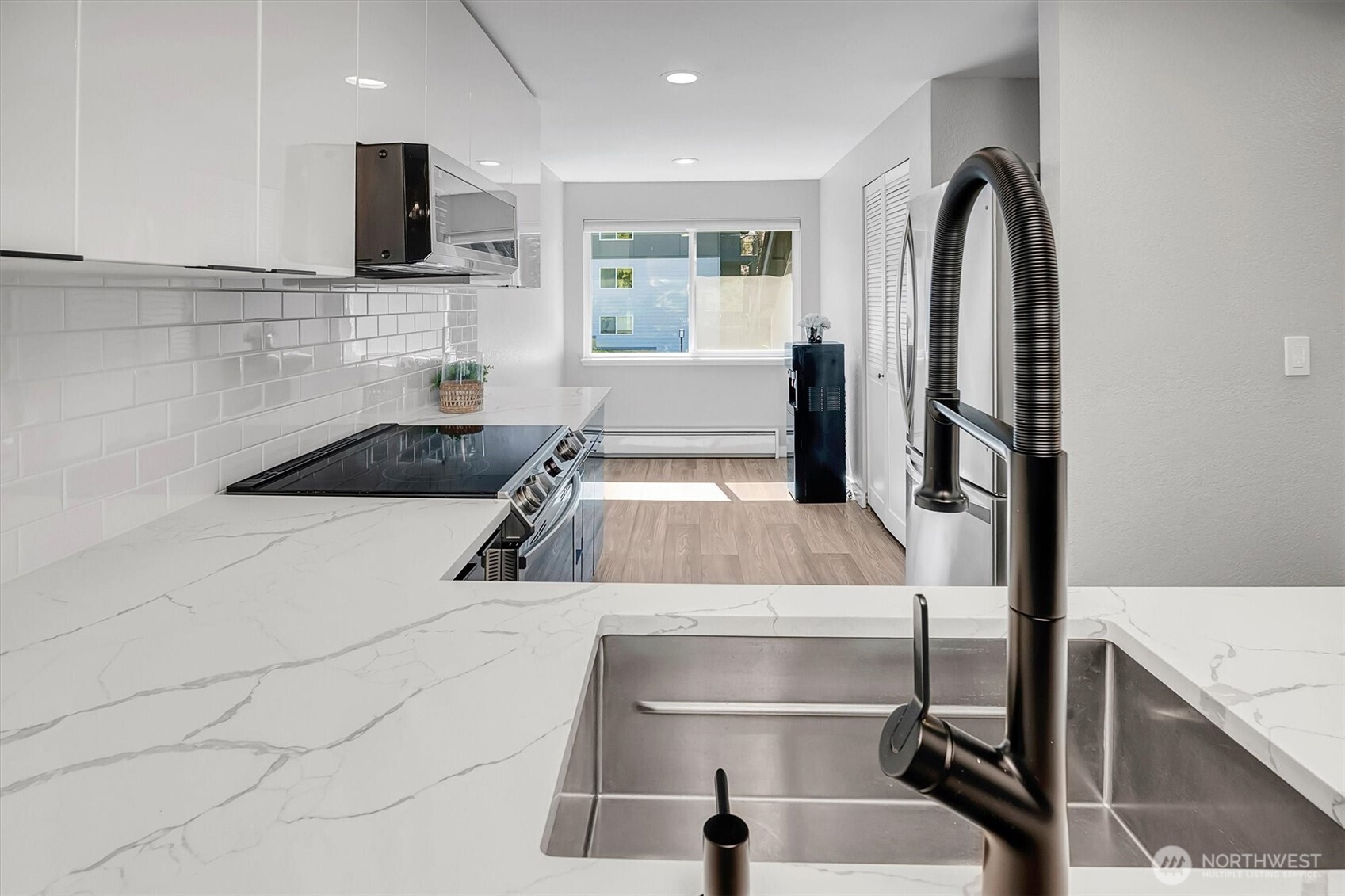 12707 NE 116th Street #A-304, Kirkland, WA 98034