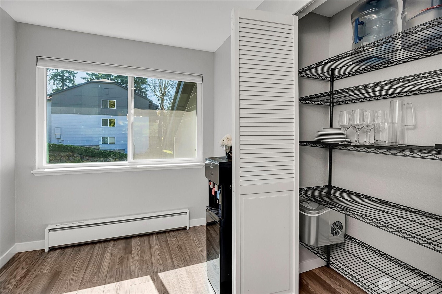 12707 NE 116th Street #A-304, Kirkland, WA 98034