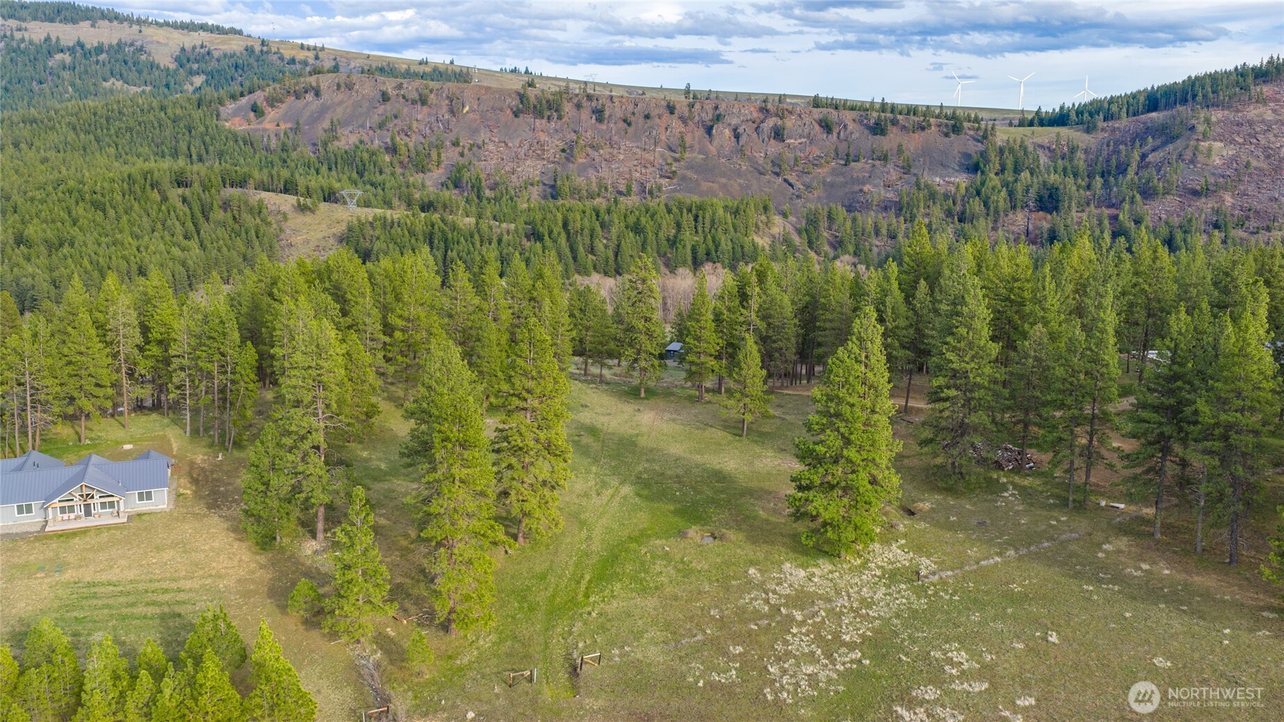 297 Swauk Pines Road , Cle Elum, WA 98922