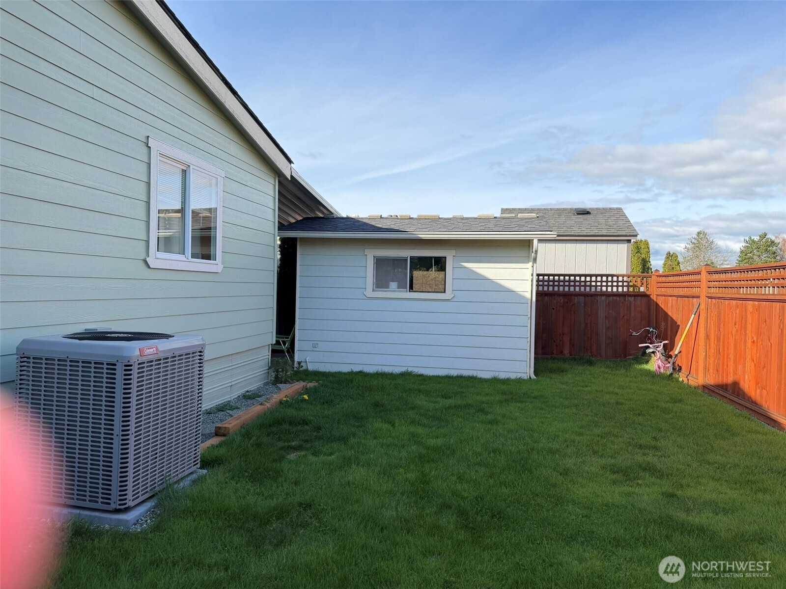 1120 S 25th Street #1, Mount Vernon, WA 98274