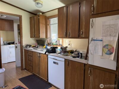 1120 S 25th Street #1, Mount Vernon, WA 98274 - Photo 9