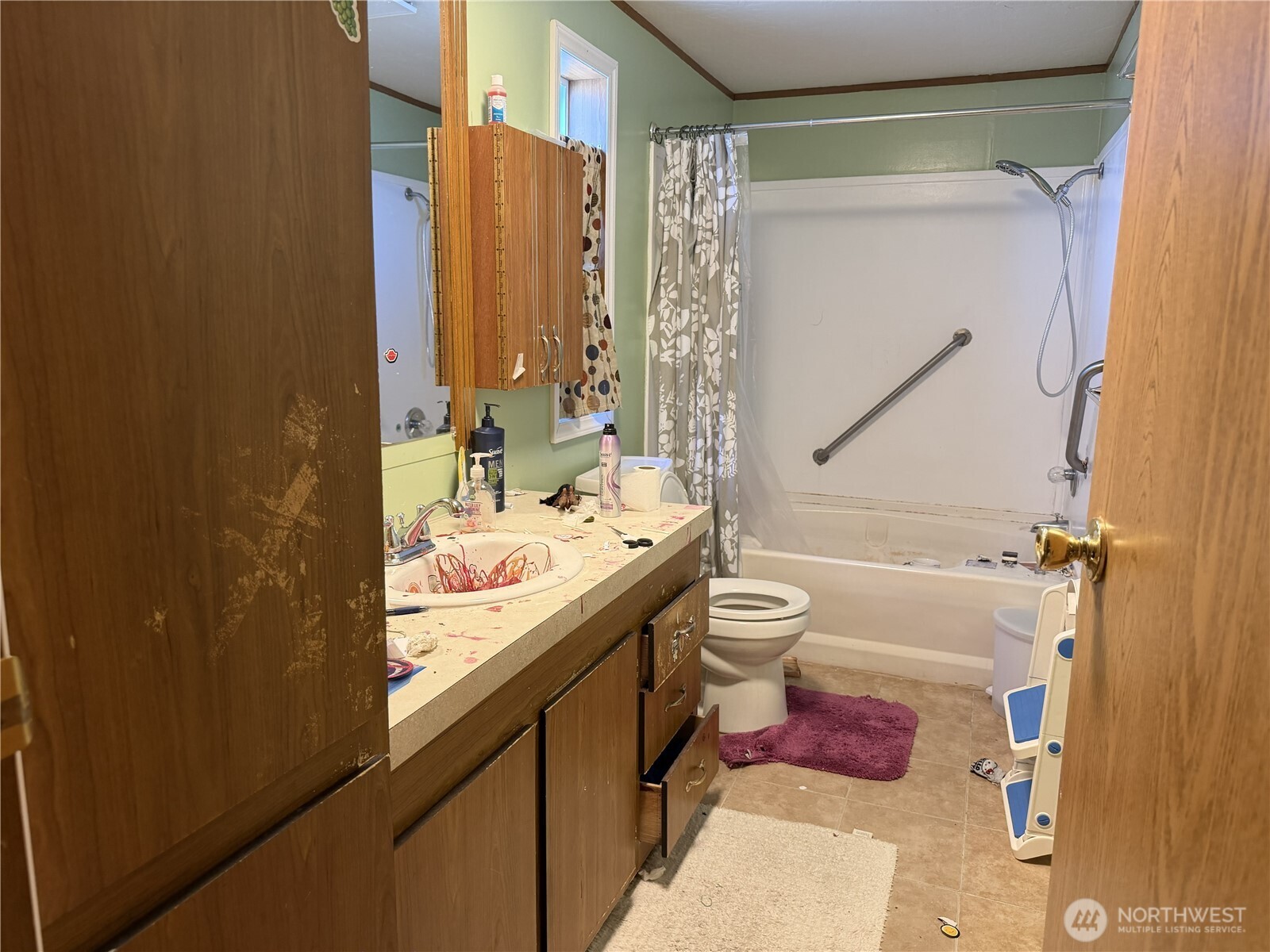 1120 S 25th Street #1, Mount Vernon, WA 98274