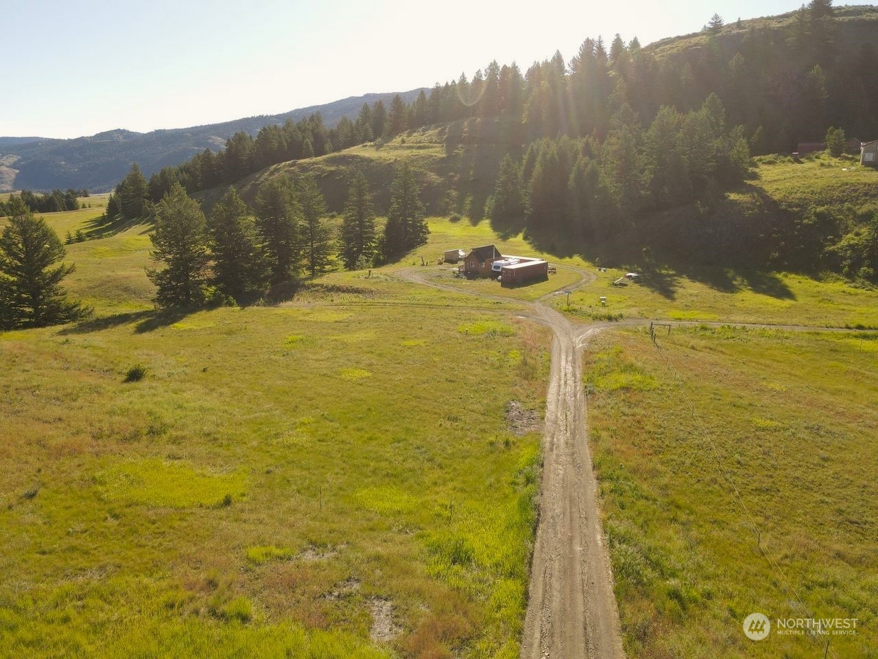 2 Mountain View Drive N, Oroville, WA 98844