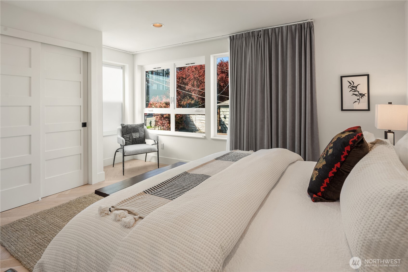 755 Hayes Street , Seattle, WA 98109