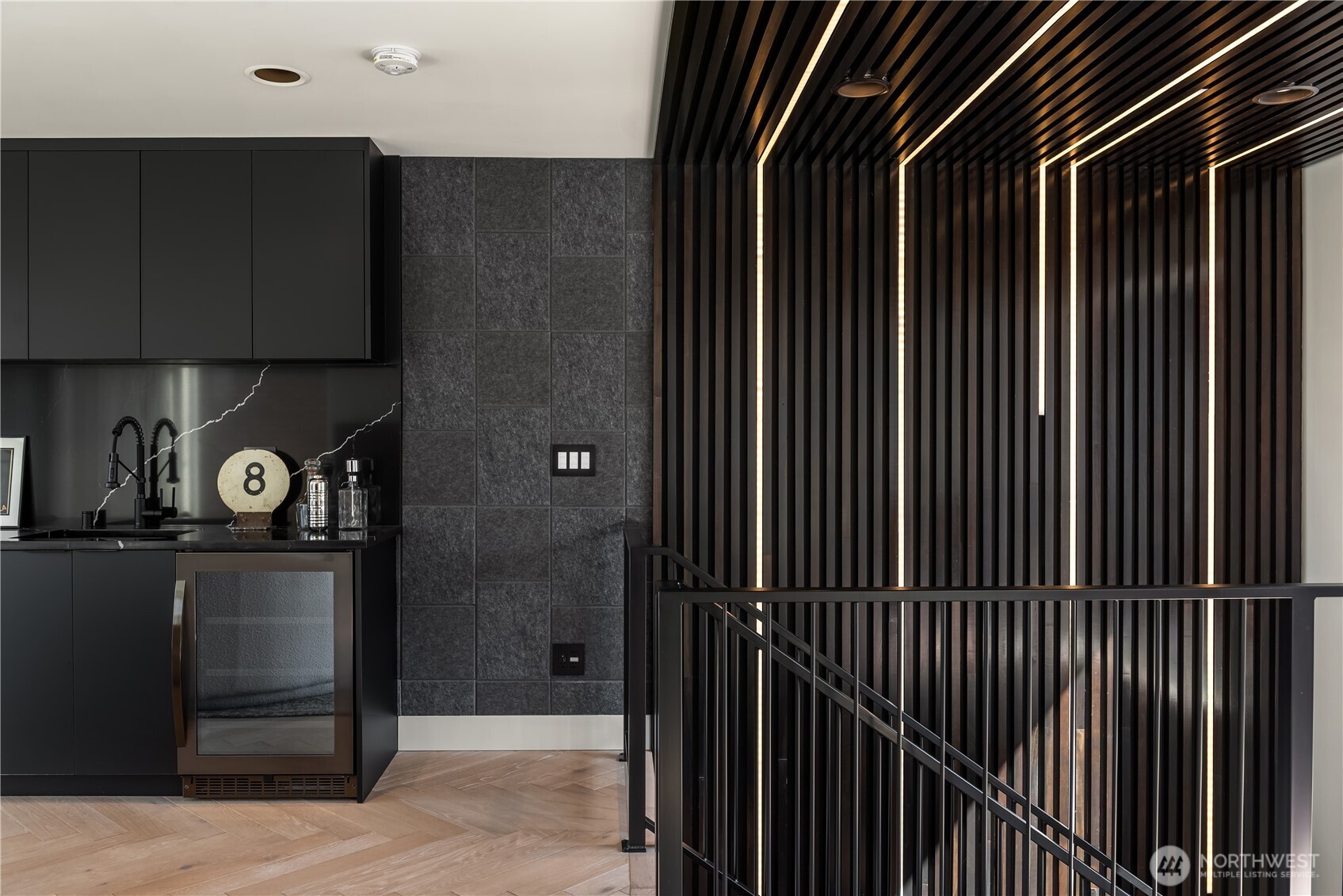 755 Hayes Street , Seattle, WA 98109