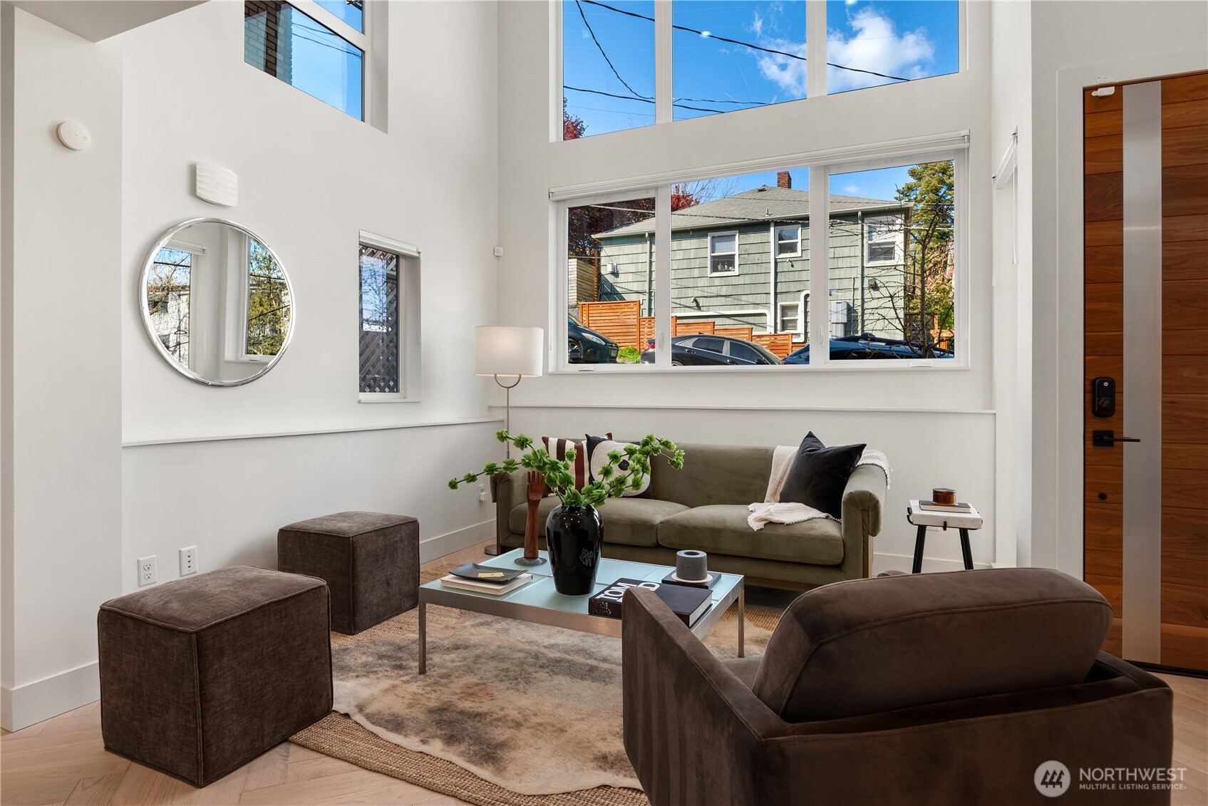 755 Hayes Street , Seattle, WA 98109