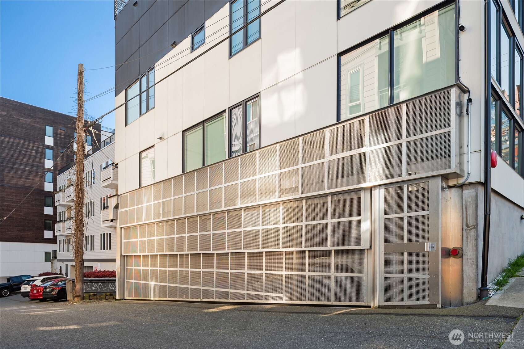 755 Hayes Street , Seattle, WA 98109