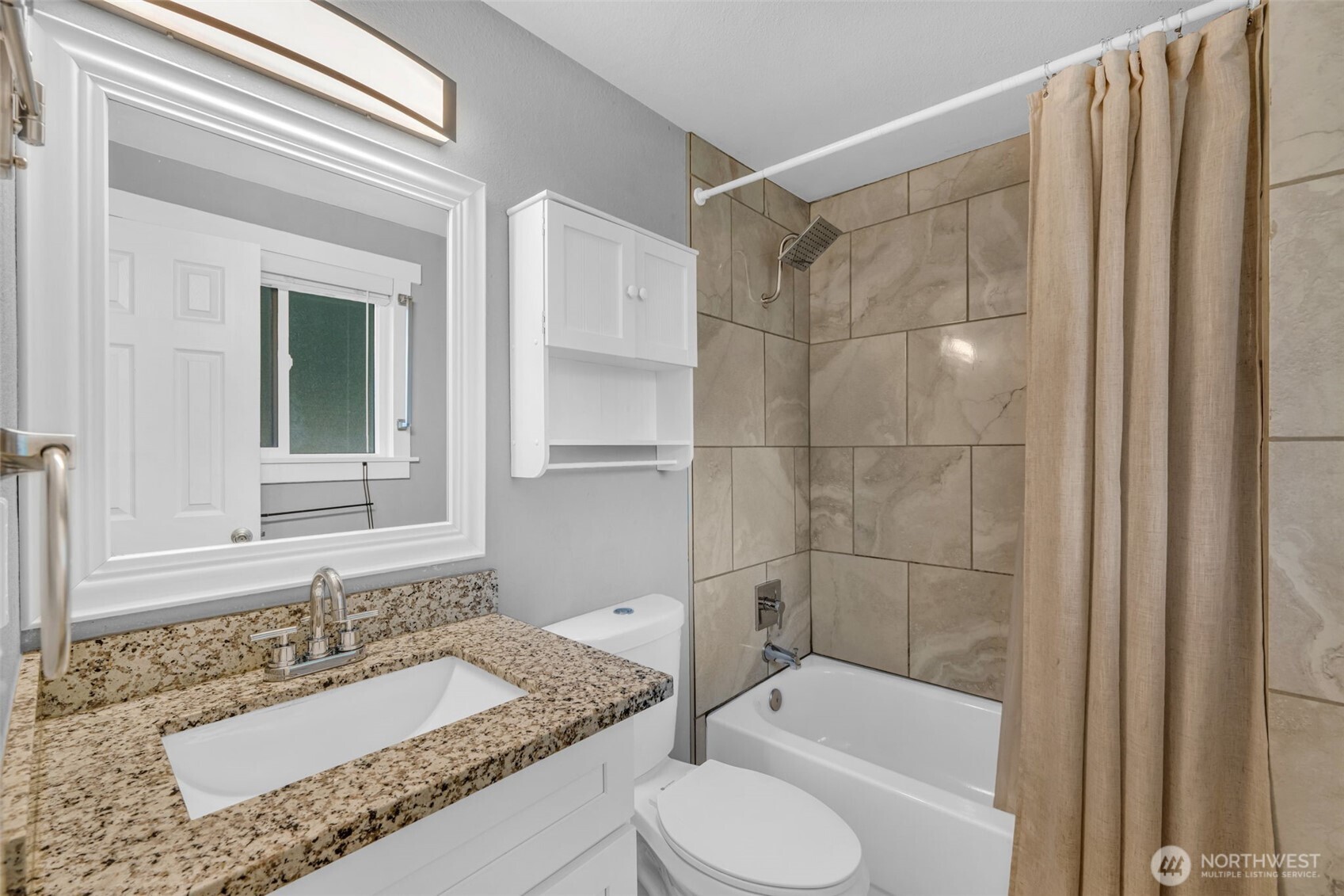 15802 64th Avenue Court East , Puyallup, WA 98375