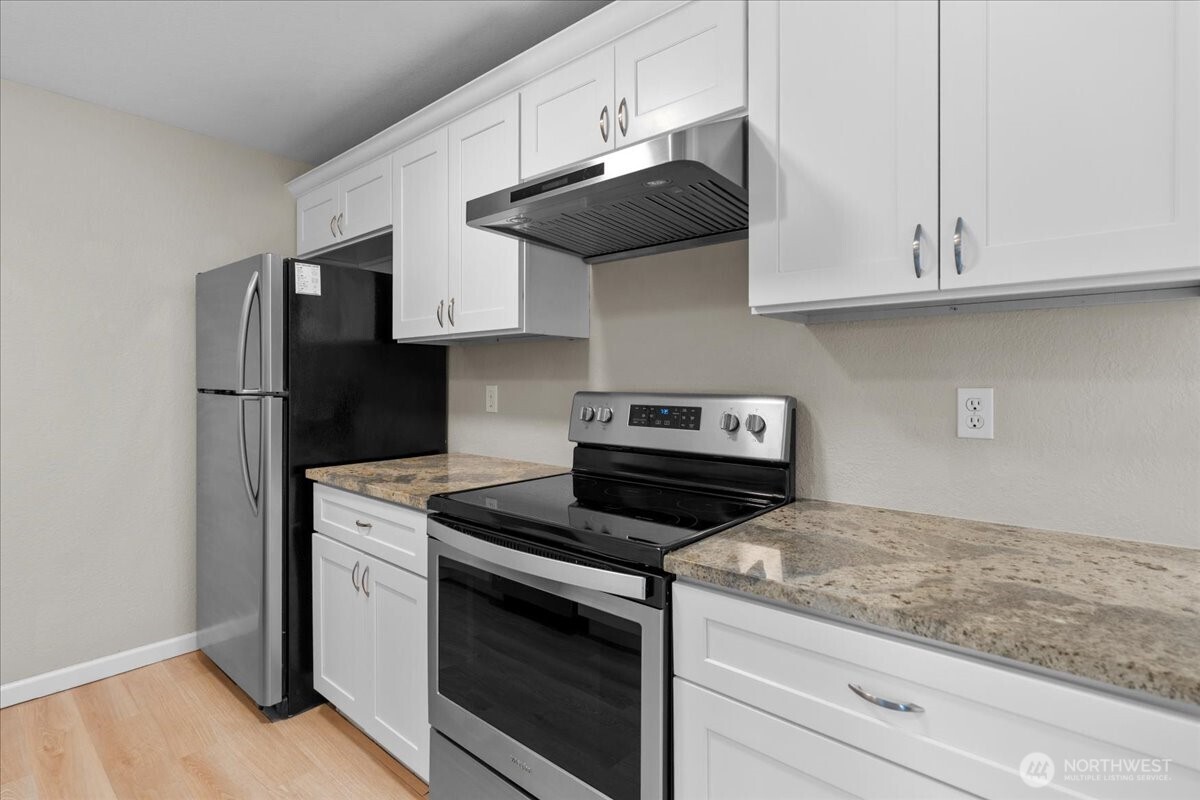 9815 Holly Drive #A305, Everett, WA 98204