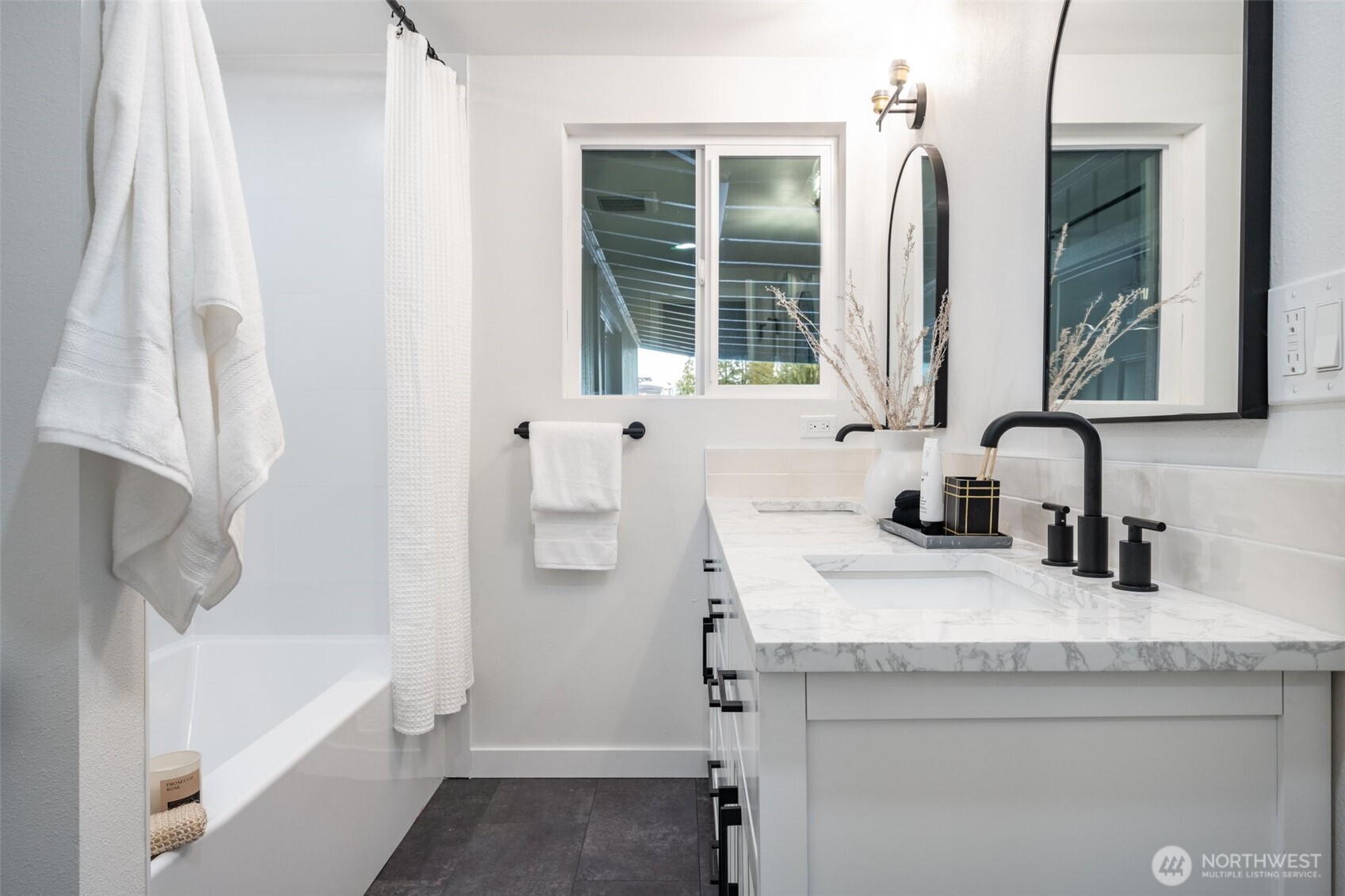 29004 18th Avenue S, Federal Way, WA 98003
