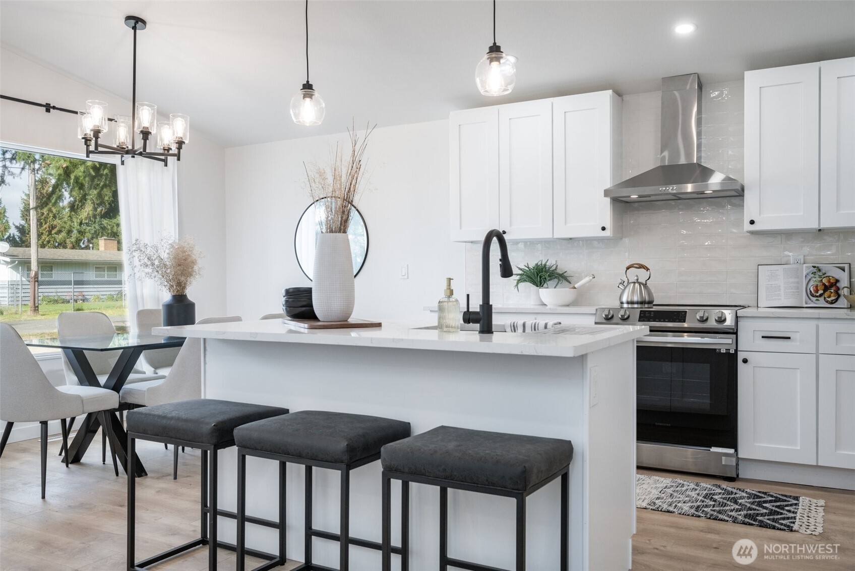 29004 18th Avenue S, Federal Way, WA 98003