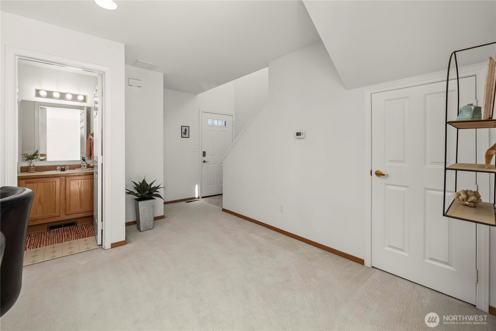 11003 Pansy Place NW, Silverdale, WA 98383