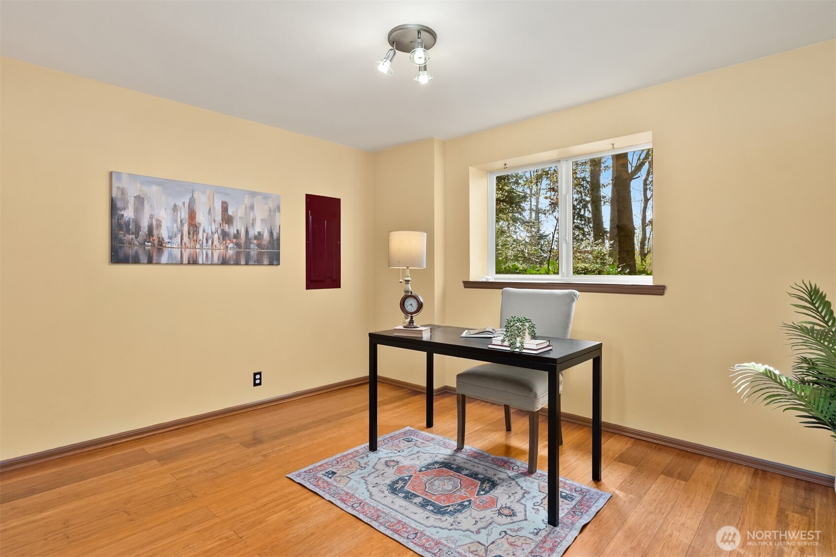 34482 Bridge View Drive NE, Kingston, WA 98346