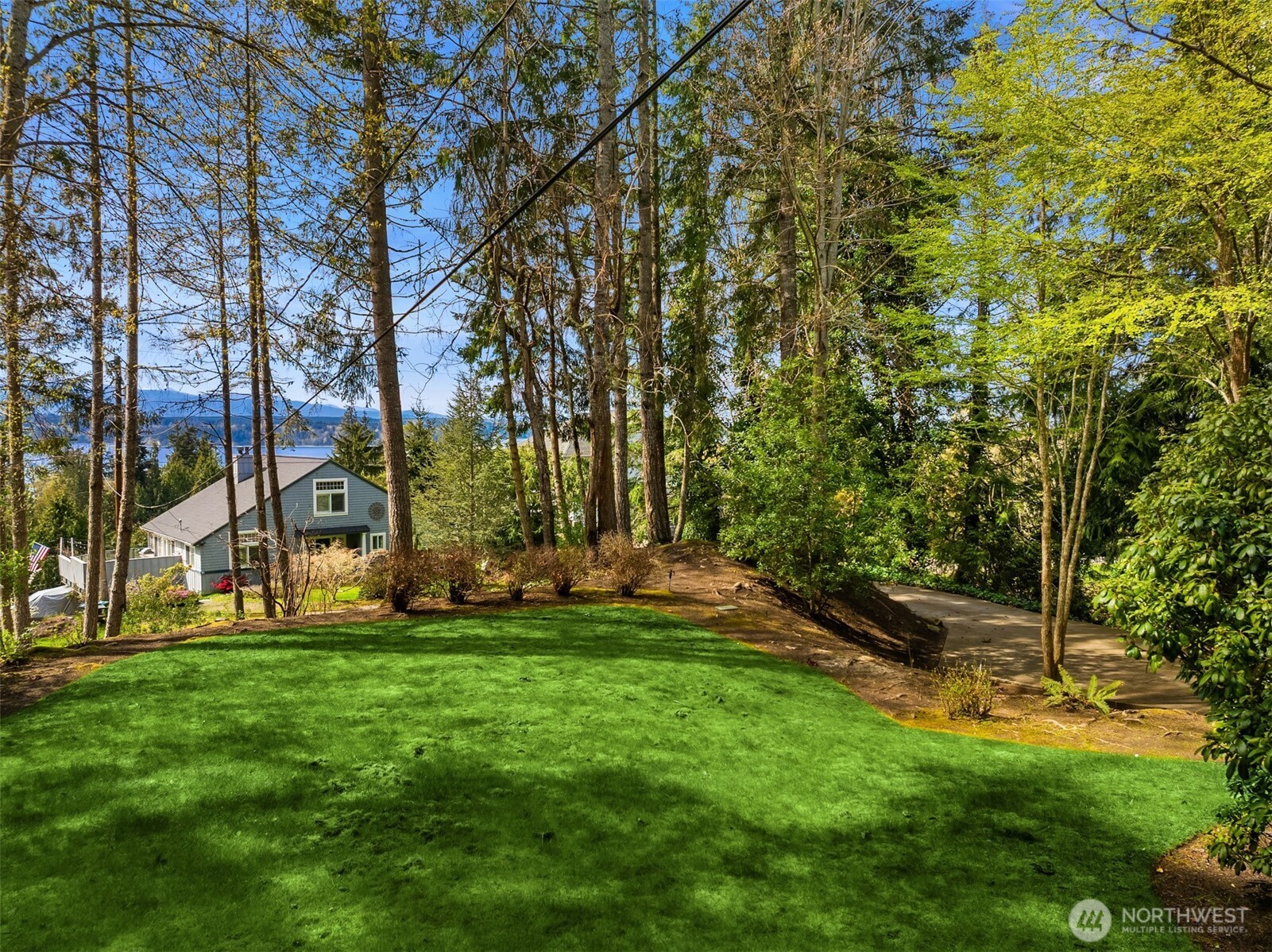34482 Bridge View Drive NE, Kingston, WA 98346