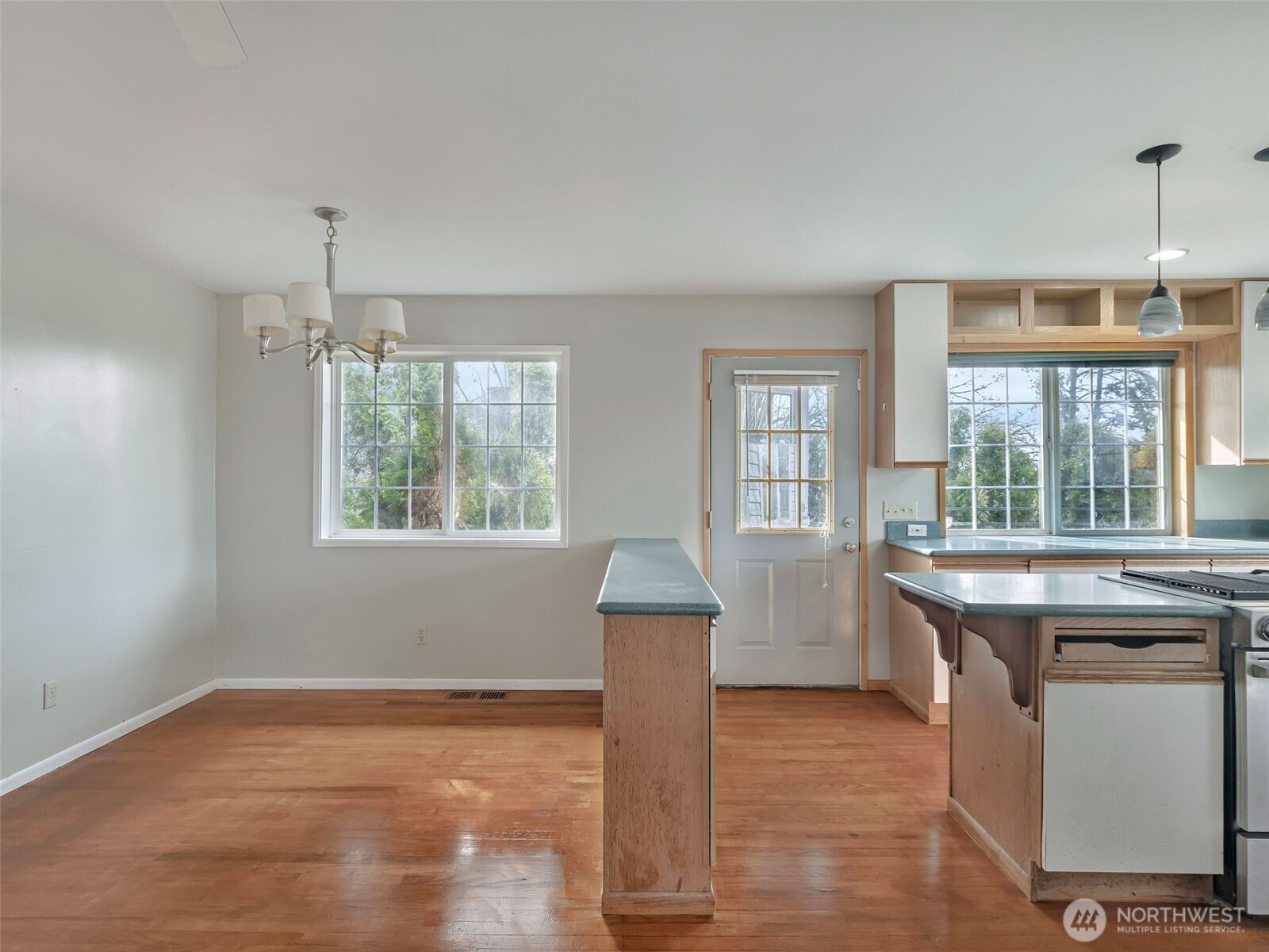 397 Juniper Street , Kalama, WA 98625