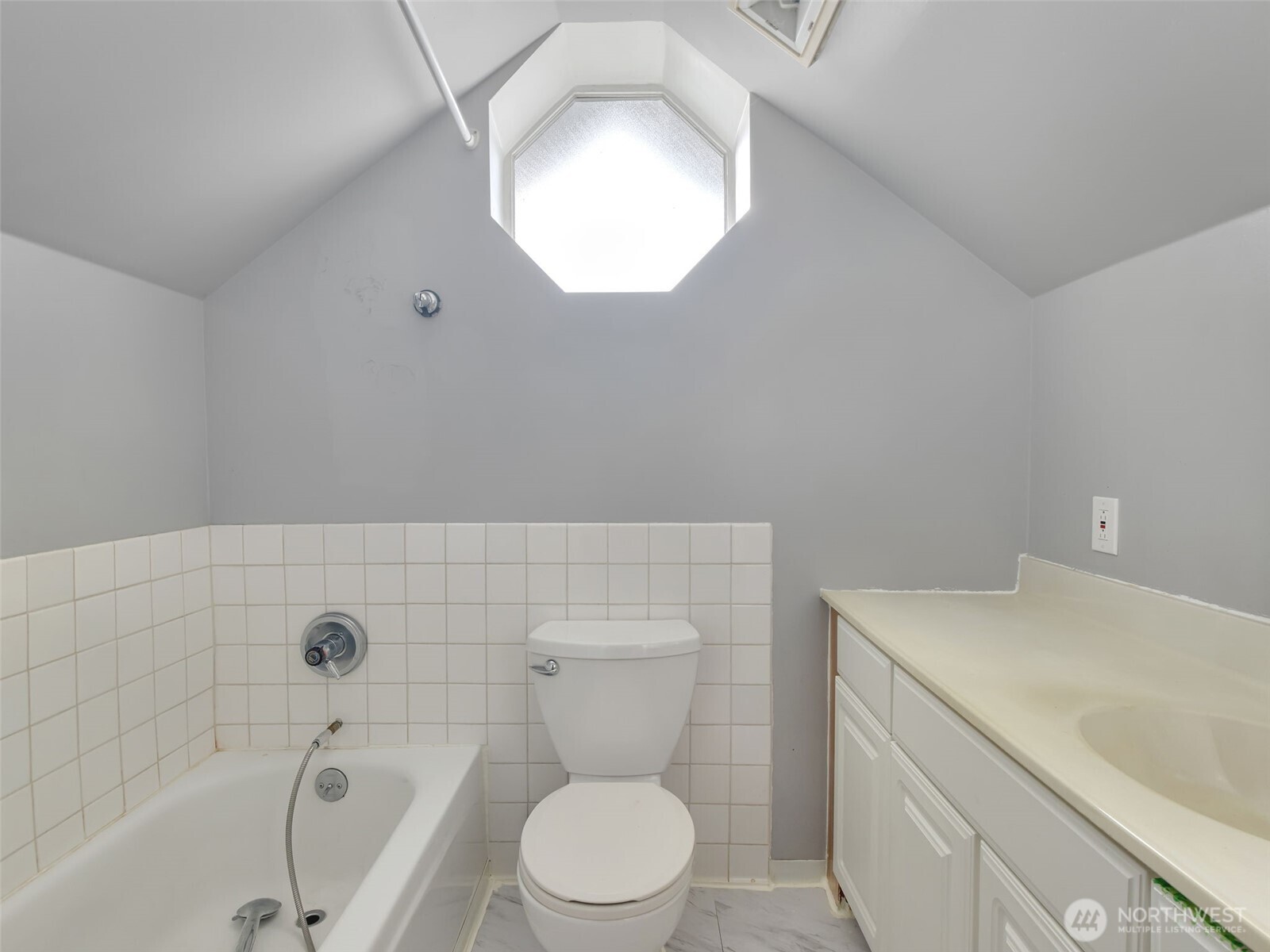 397 Juniper Street , Kalama, WA 98625