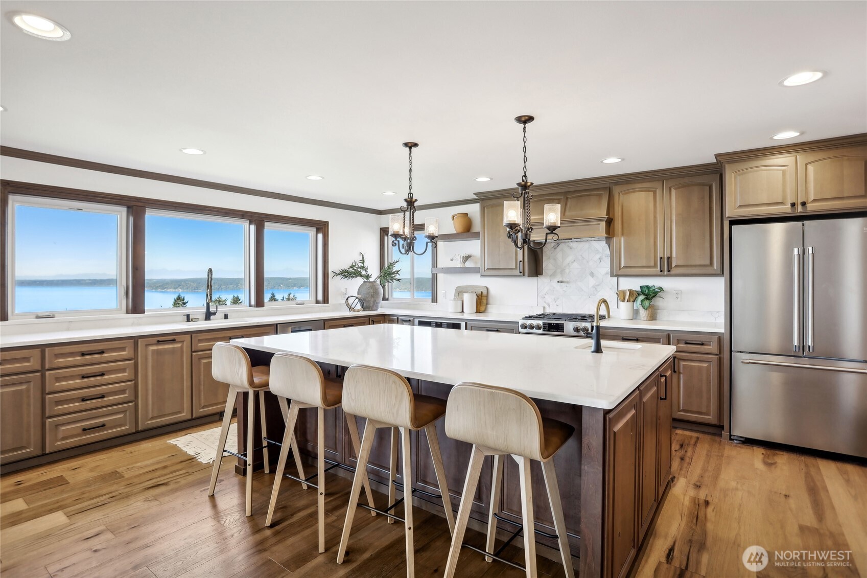 6106 Panorama Drive NE, Tacoma, WA 98422