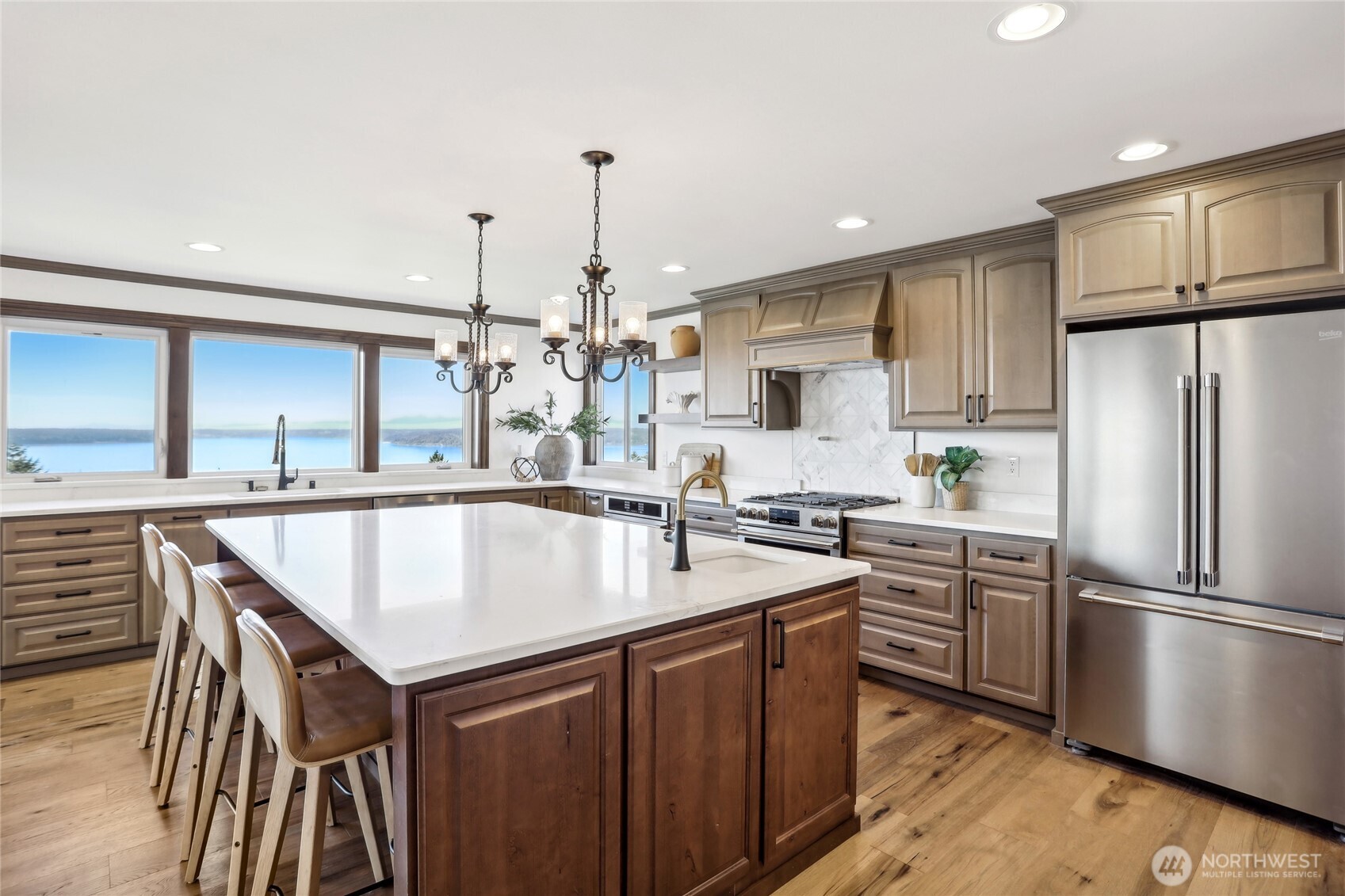 6106 Panorama Drive NE, Tacoma, WA 98422