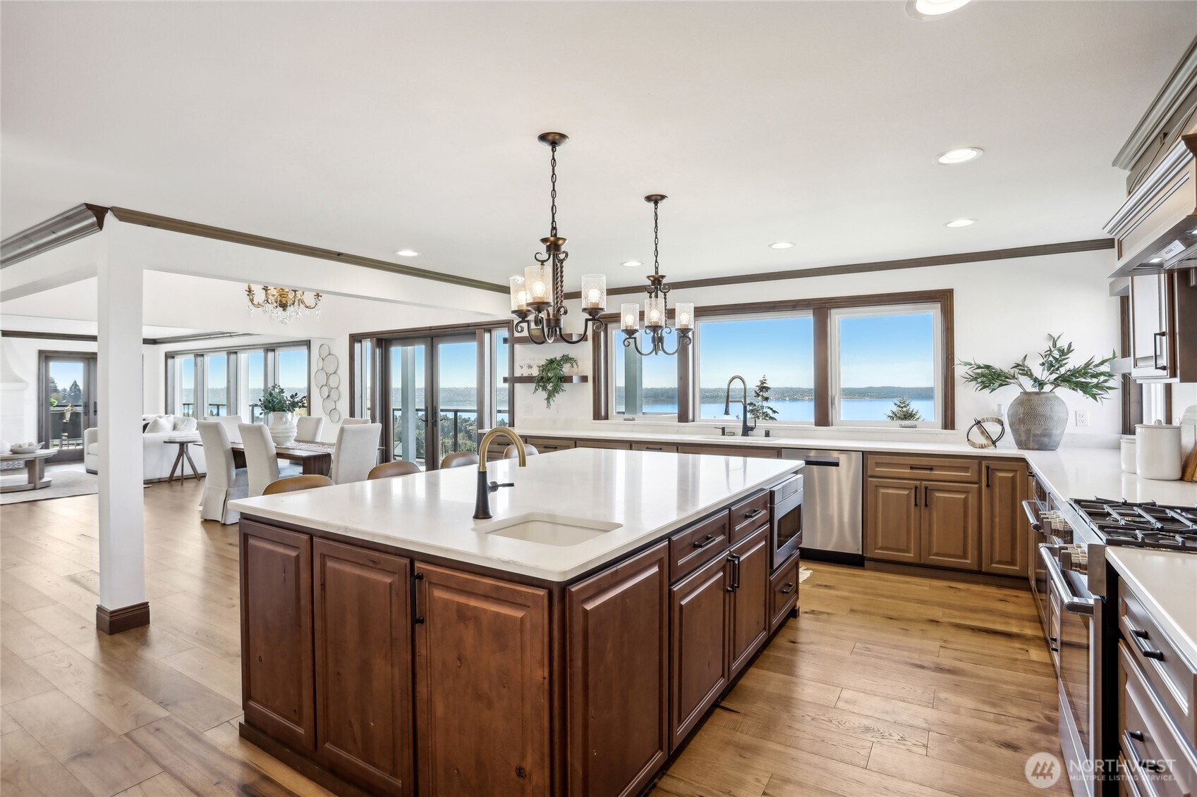 6106 Panorama Drive NE, Tacoma, WA 98422