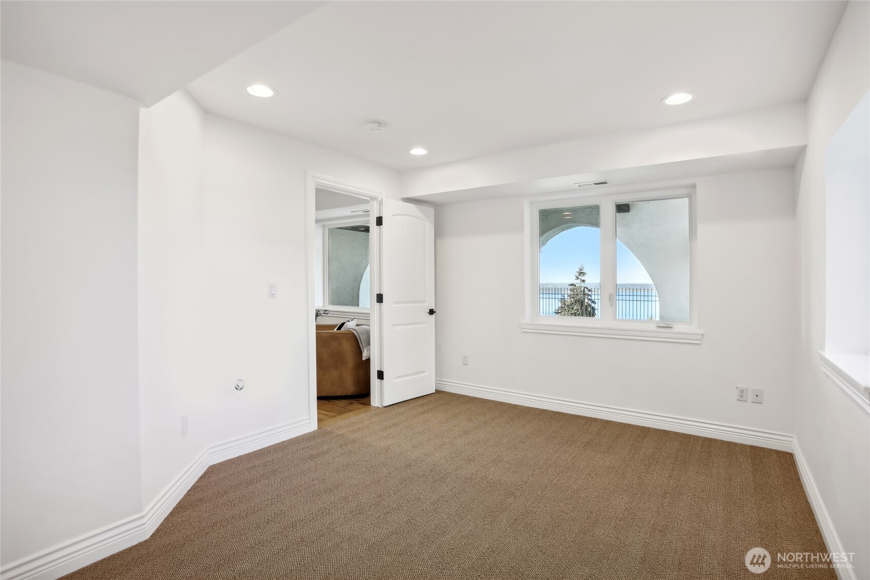 6106 Panorama Drive NE, Tacoma, WA 98422