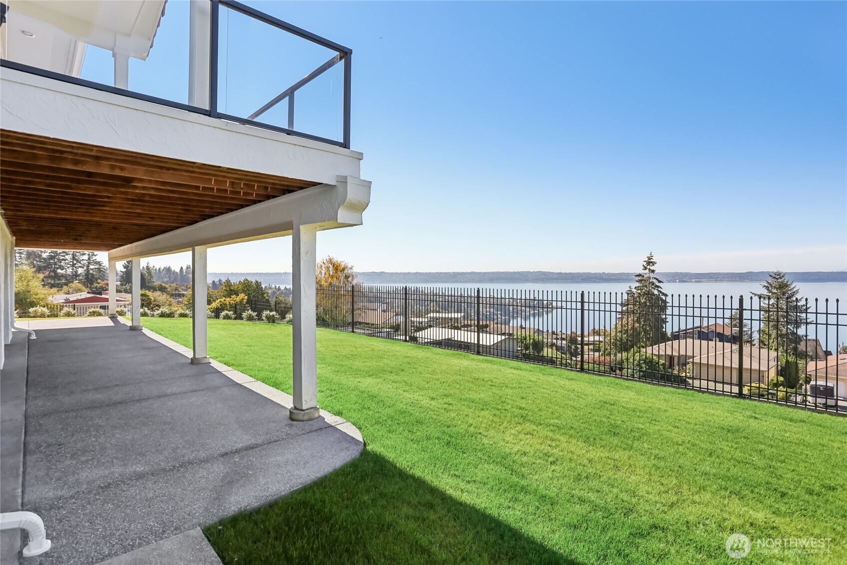 6106 Panorama Drive NE, Tacoma, WA 98422