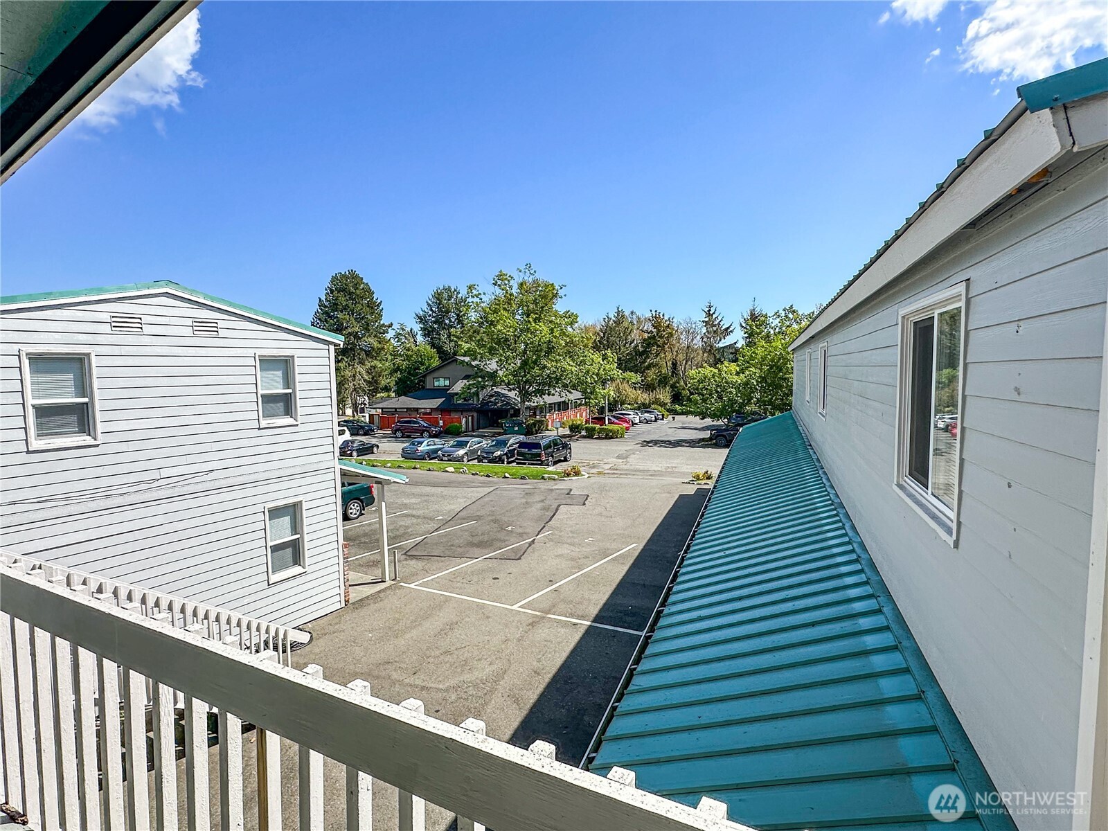 8755 Shore Place NW, Silverdale, WA 98383