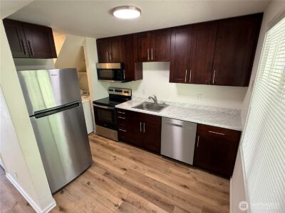 8755 Shore Place NW, Silverdale, WA 98383 - Photo 15