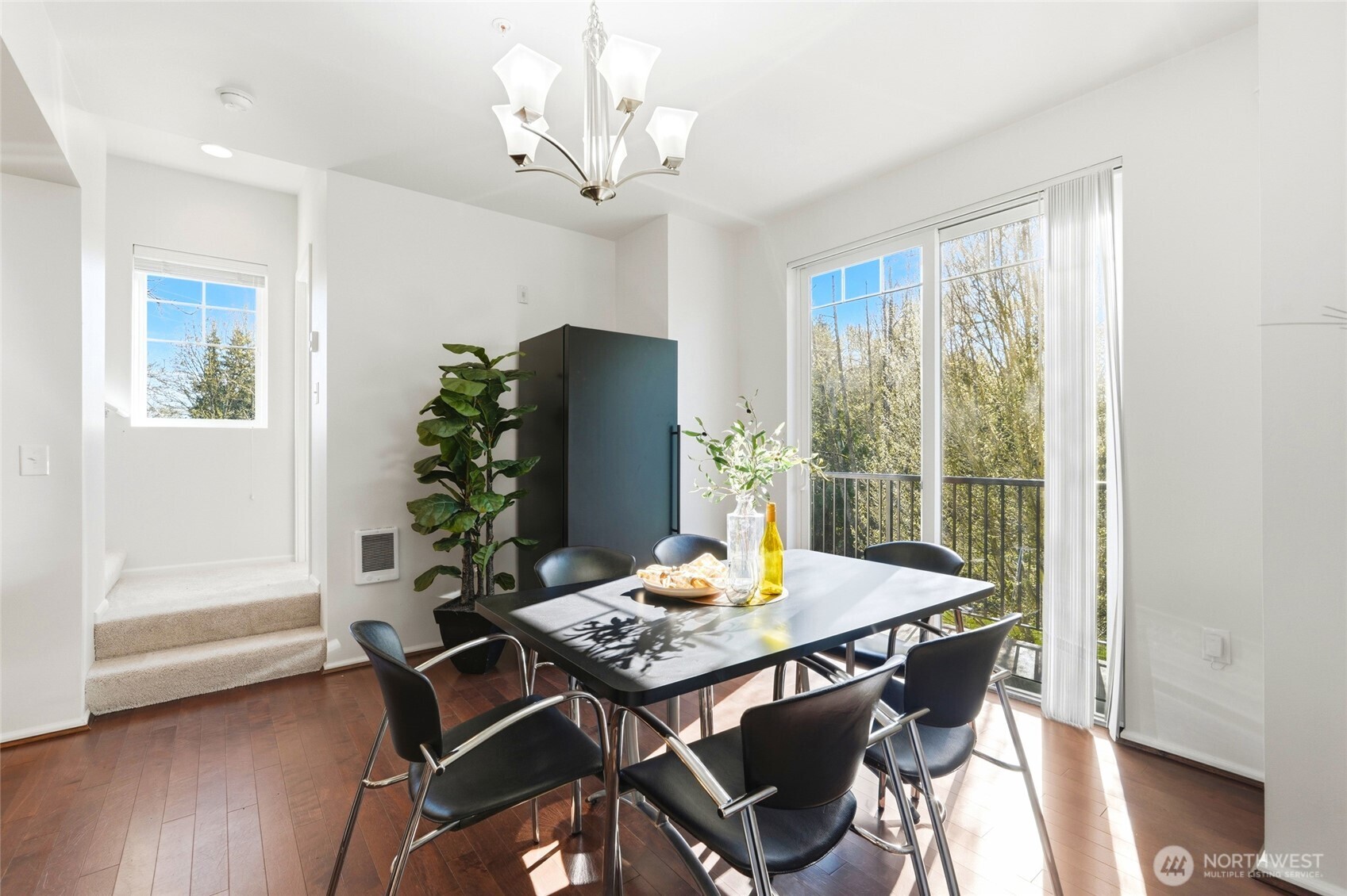 10175 156th Court NE #105, Redmond, WA 98052