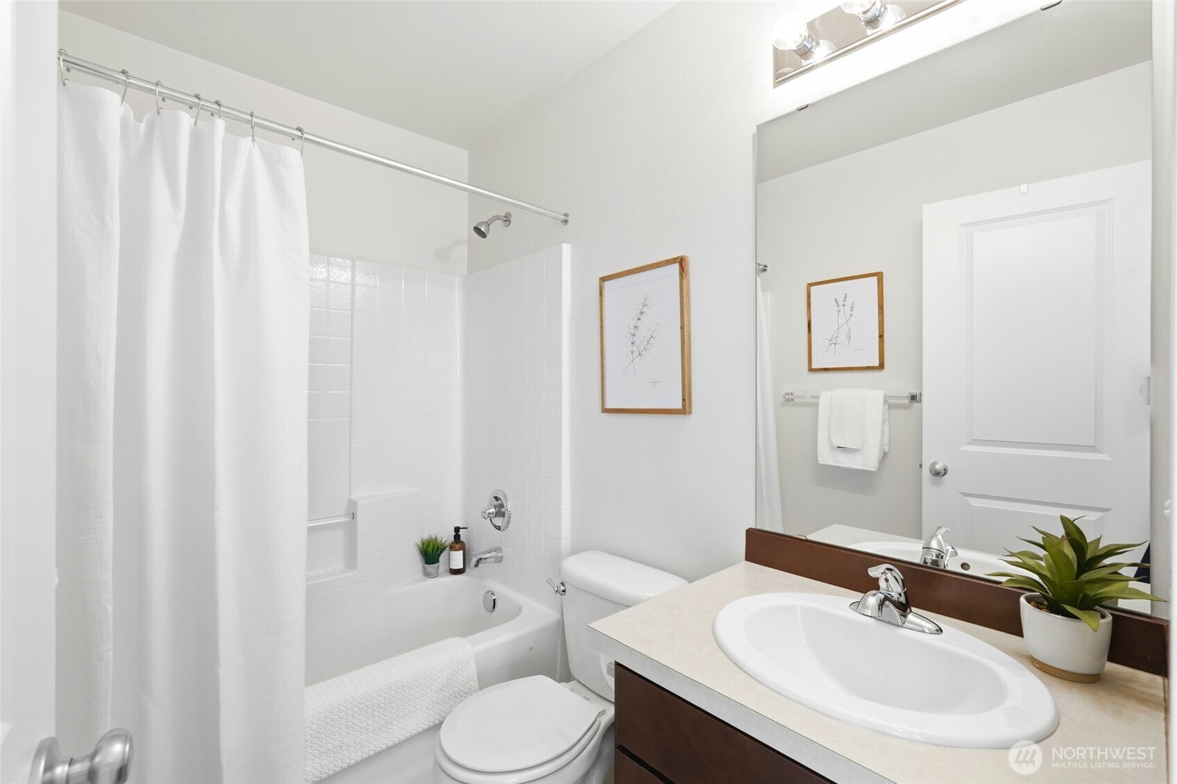 10175 156th Court NE #105, Redmond, WA 98052
