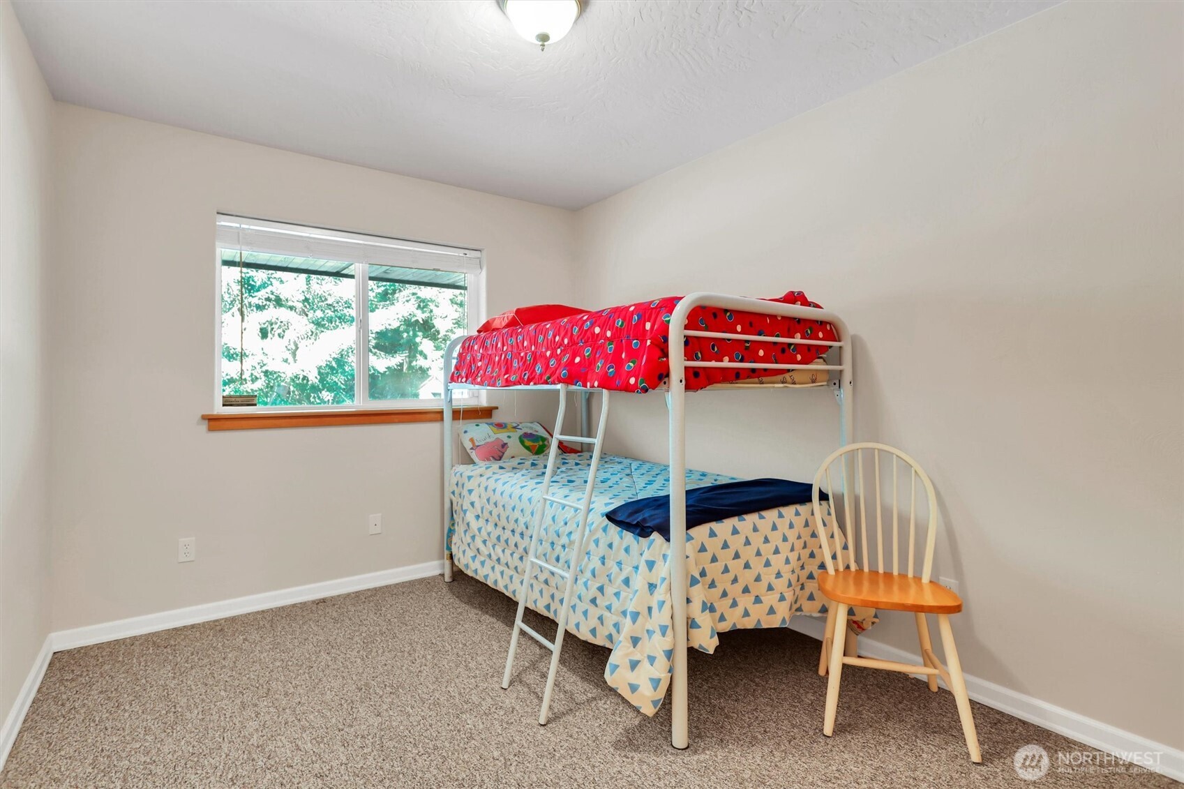 730 E North Bay Road , Allyn, WA 98524