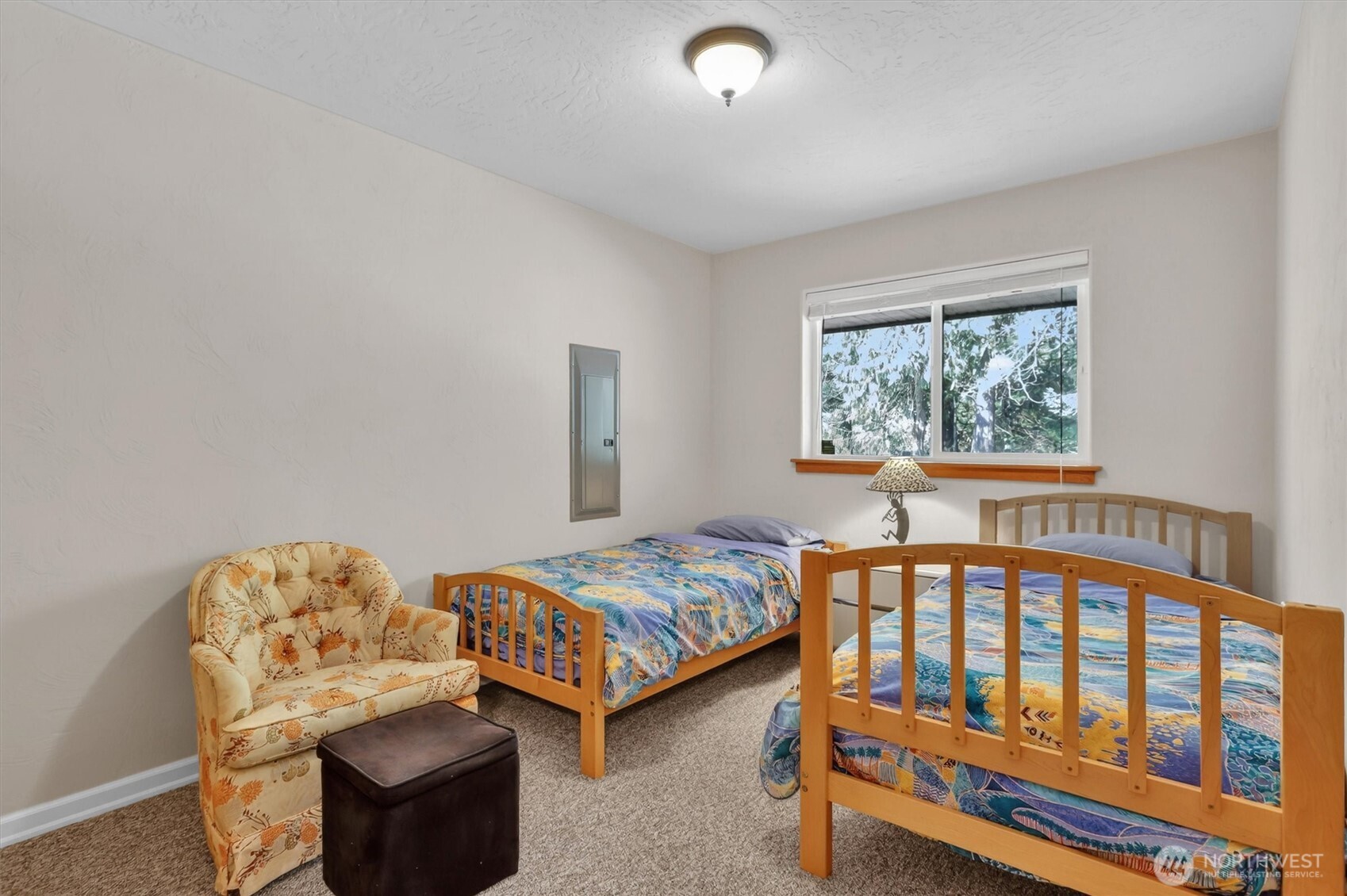 730 E North Bay Road , Allyn, WA 98524