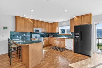 730 E North Bay Road , Allyn, WA 98524 - Photo 10
