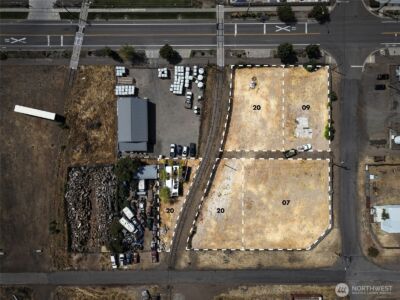 1042 N 13th Street , Walla Walla, WA 99362 - Photo 3