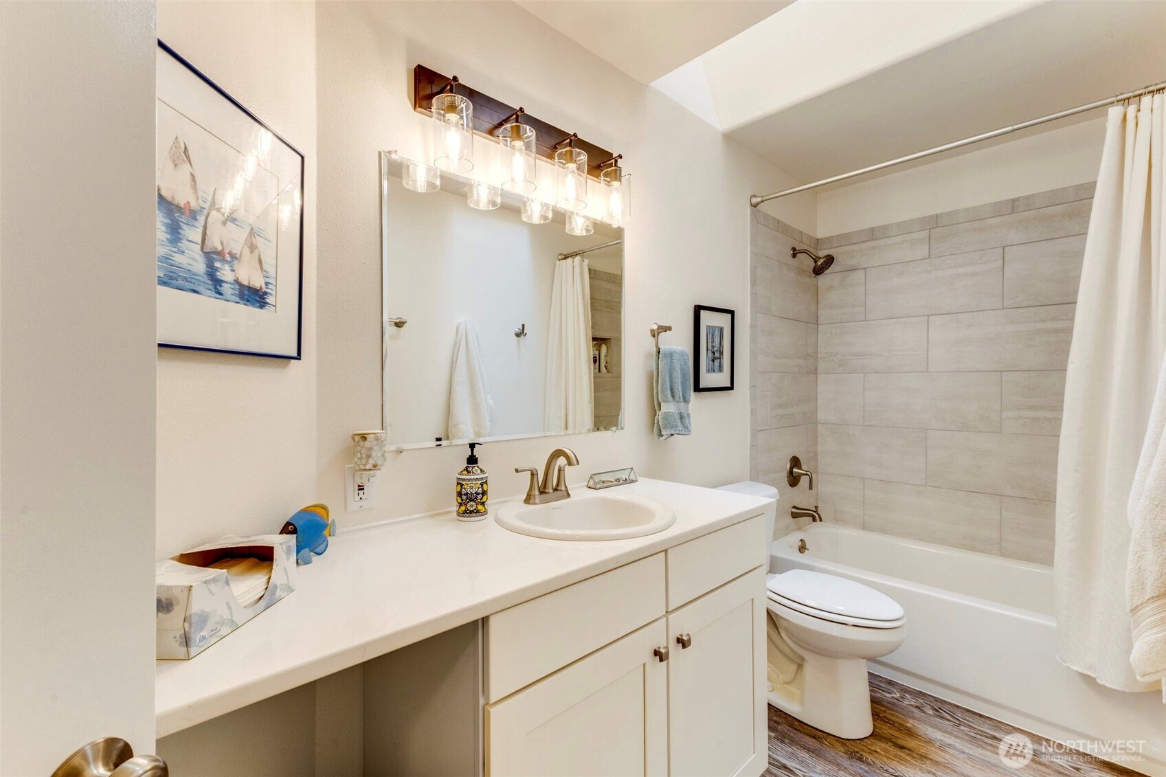 241 N Razor Clam Drive SW, Ocean Shores, WA 98569