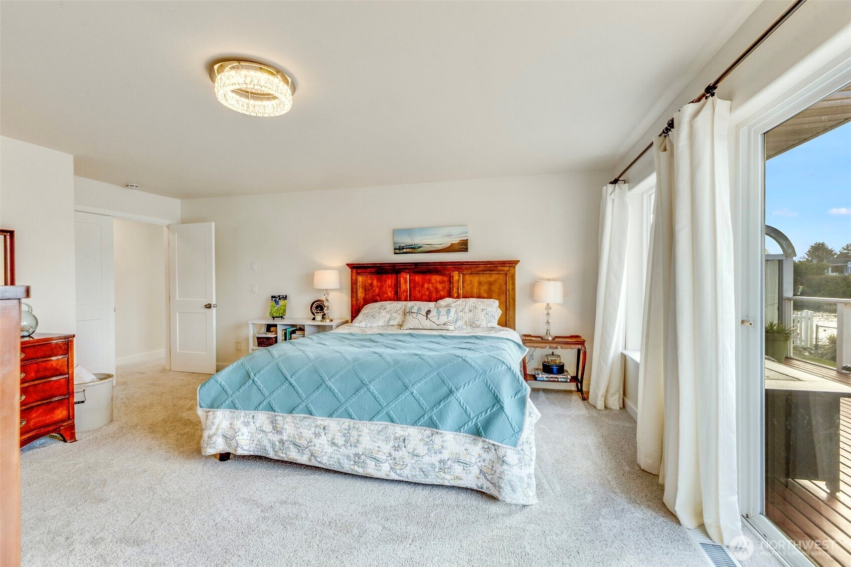 241 N Razor Clam Drive SW, Ocean Shores, WA 98569