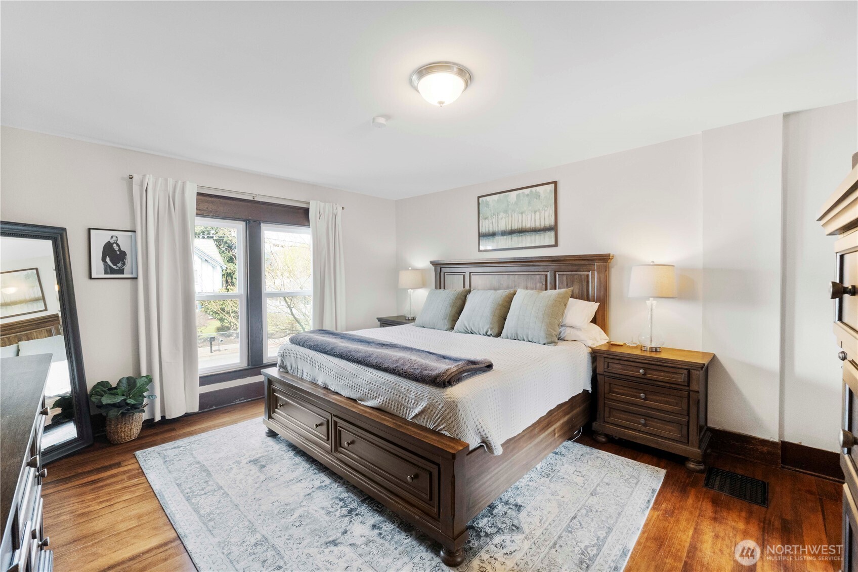 425 Valley Avenue E, Sumner, WA 98390