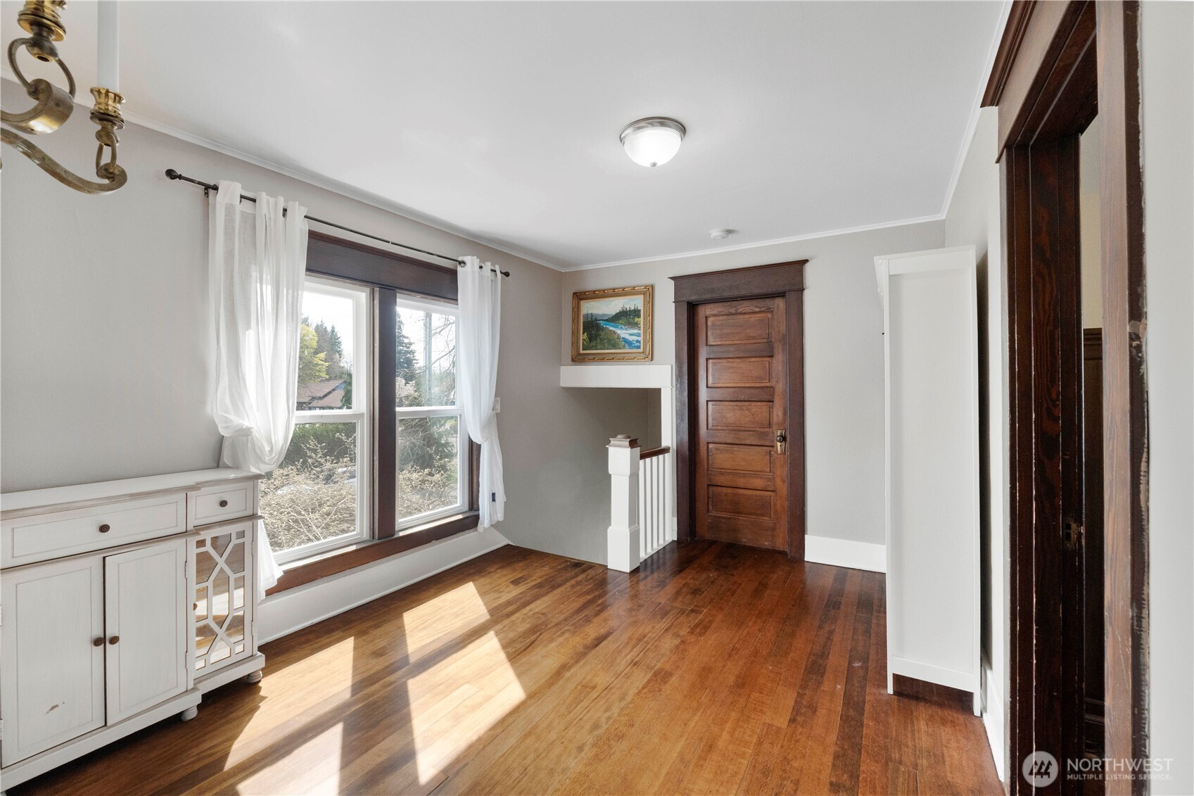 425 Valley Avenue E, Sumner, WA 98390