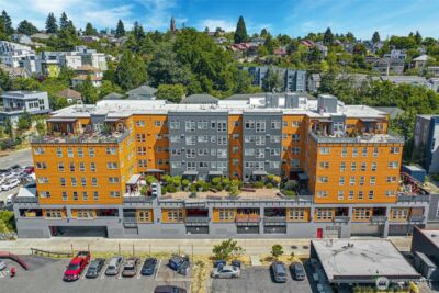 827 Hiawatha Place S #405, Seattle, WA 98144 - Photo 18