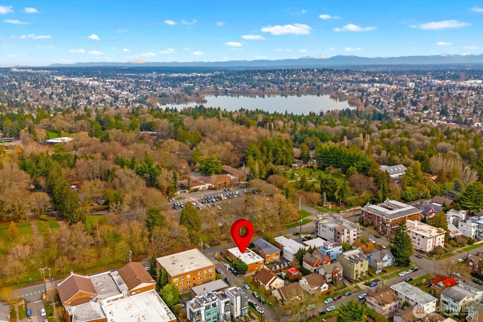 4912 Evanston Avenue N, Seattle, WA 98103