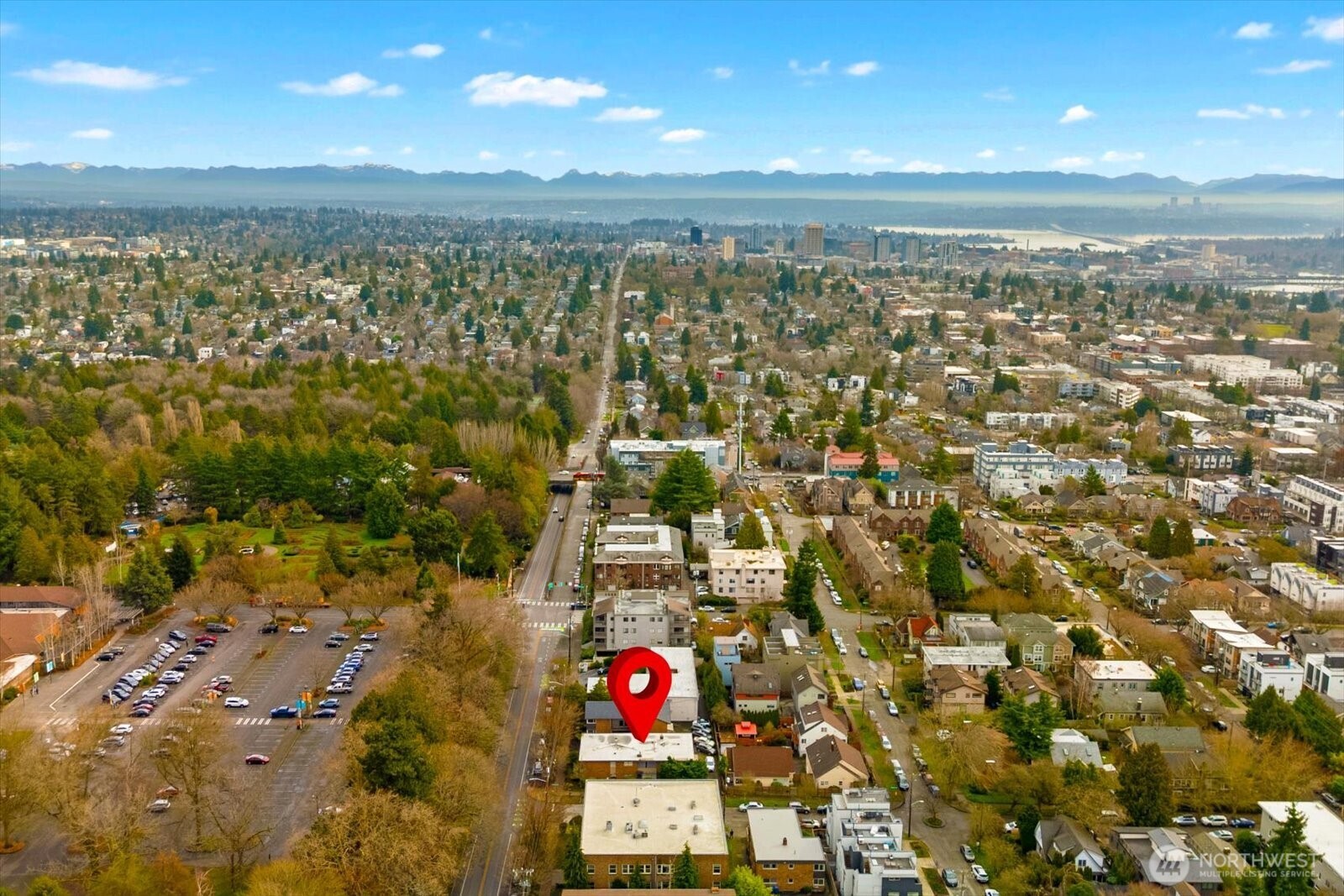 4912 Evanston Avenue N, Seattle, WA 98103
