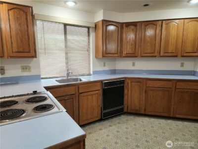28718 207th Avenue SE, Kent, WA 98042 - Photo 13